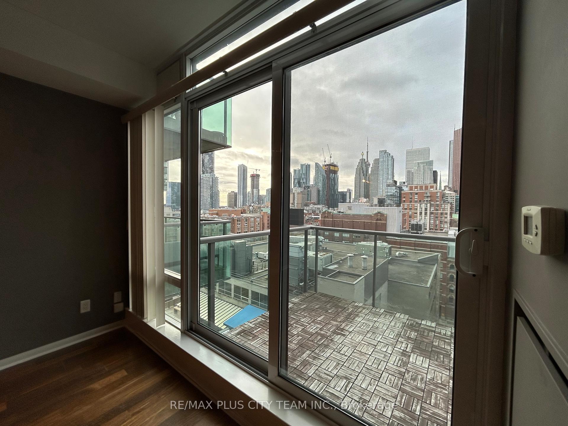 Photo 2 of Unit 1223, 333 Adelaide Street E, Toronto, Moss Park — HOMEH