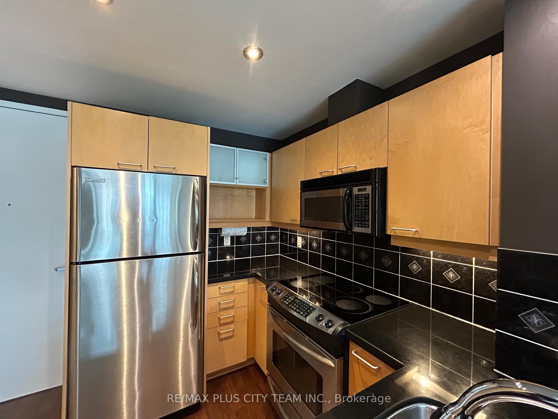 Photo 6 of Unit 1223, 333 Adelaide Street E, Toronto, Moss Park — HOMEH