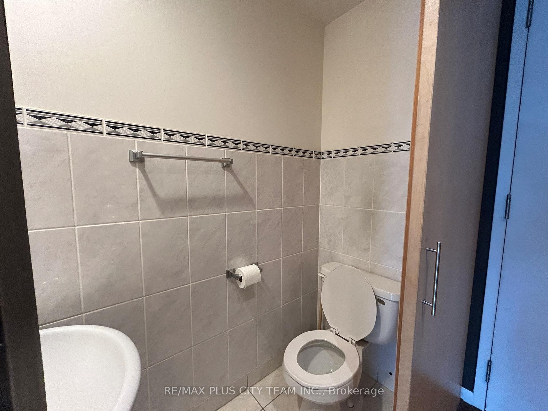 Photo 7 of Unit 1223, 333 Adelaide Street E, Toronto, Moss Park — HOMEH