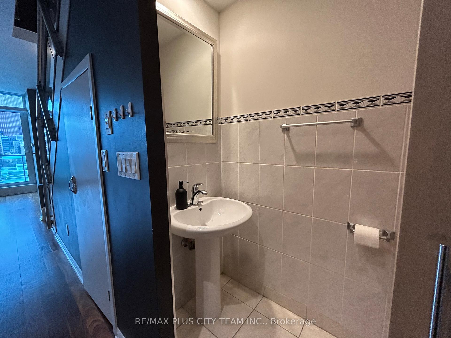 Photo 17 of Unit 1223, 333 Adelaide Street E, Toronto, Moss Park — HOMEH