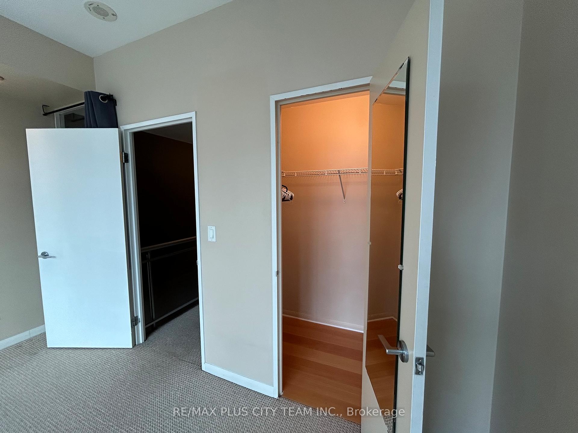 Photo 8 of Unit 1223, 333 Adelaide Street E, Toronto, Moss Park — HOMEH