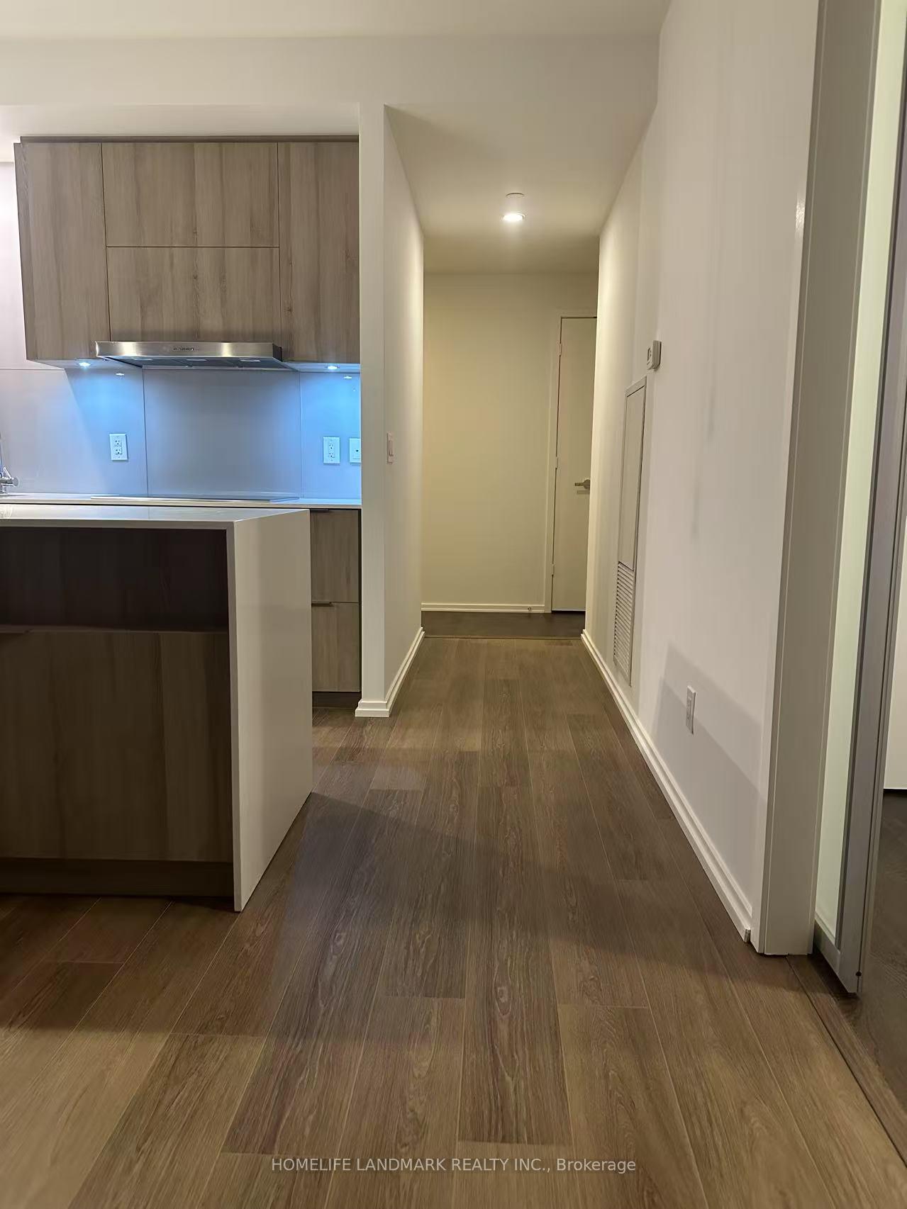 Photo 5 of Unit 4201, 1 Bloor Street E, Toronto, Church-Yonge Corridor — HOMEH
