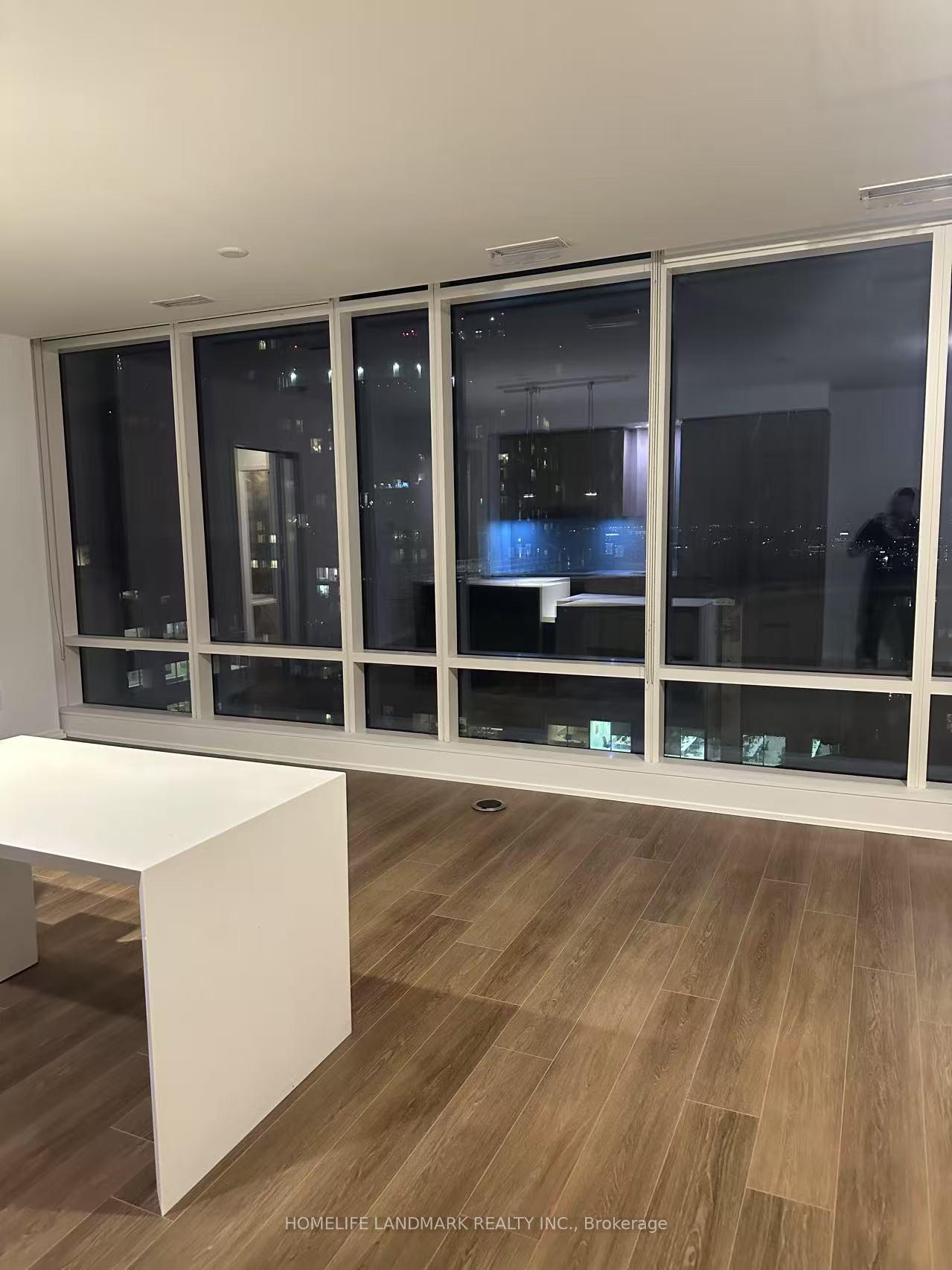 Photo 6 of Unit 4201, 1 Bloor Street E, Toronto, Church-Yonge Corridor — HOMEH