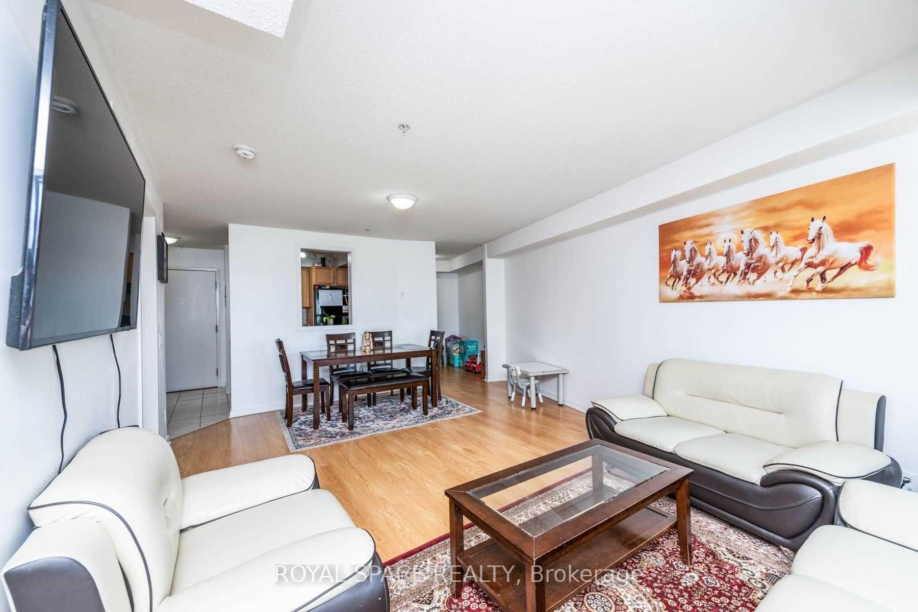 Photo 7 of Unit 1212, 8 Dayspring Circle, Brampton, Goreway Drive Corridor — HOMEH