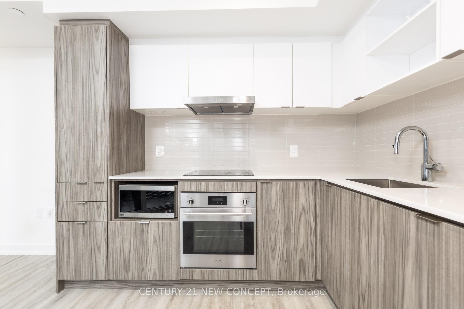 Photo 8 of Unit 1808, 55 Cooper Street, Toronto, Waterfront Communities — HOMEH