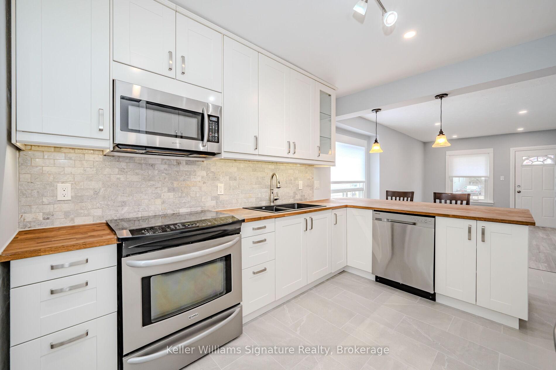 Photo 10 of 278 Normanhurst Avenue, Hamilton, Normanhurst — HOMEH