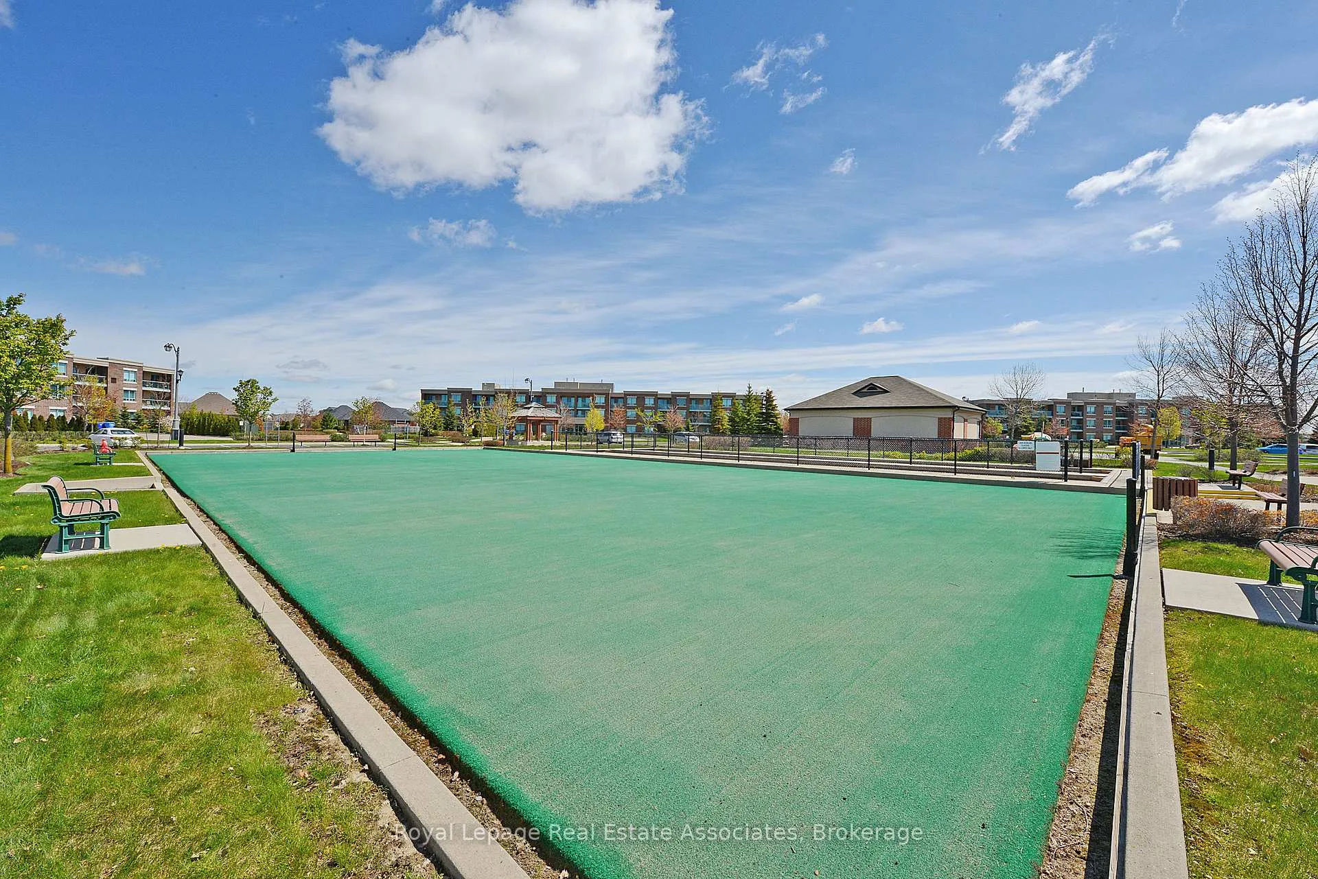 Photo 33 of Unit 304, 40 Via Rosedale Way, Brampton, Sandringham-Wellington — HOMEH