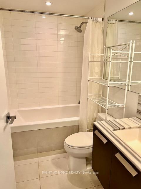 Photo 7 of Unit 708, 42 Charles Street E, Toronto, Church-Yonge Corridor — HOMEH