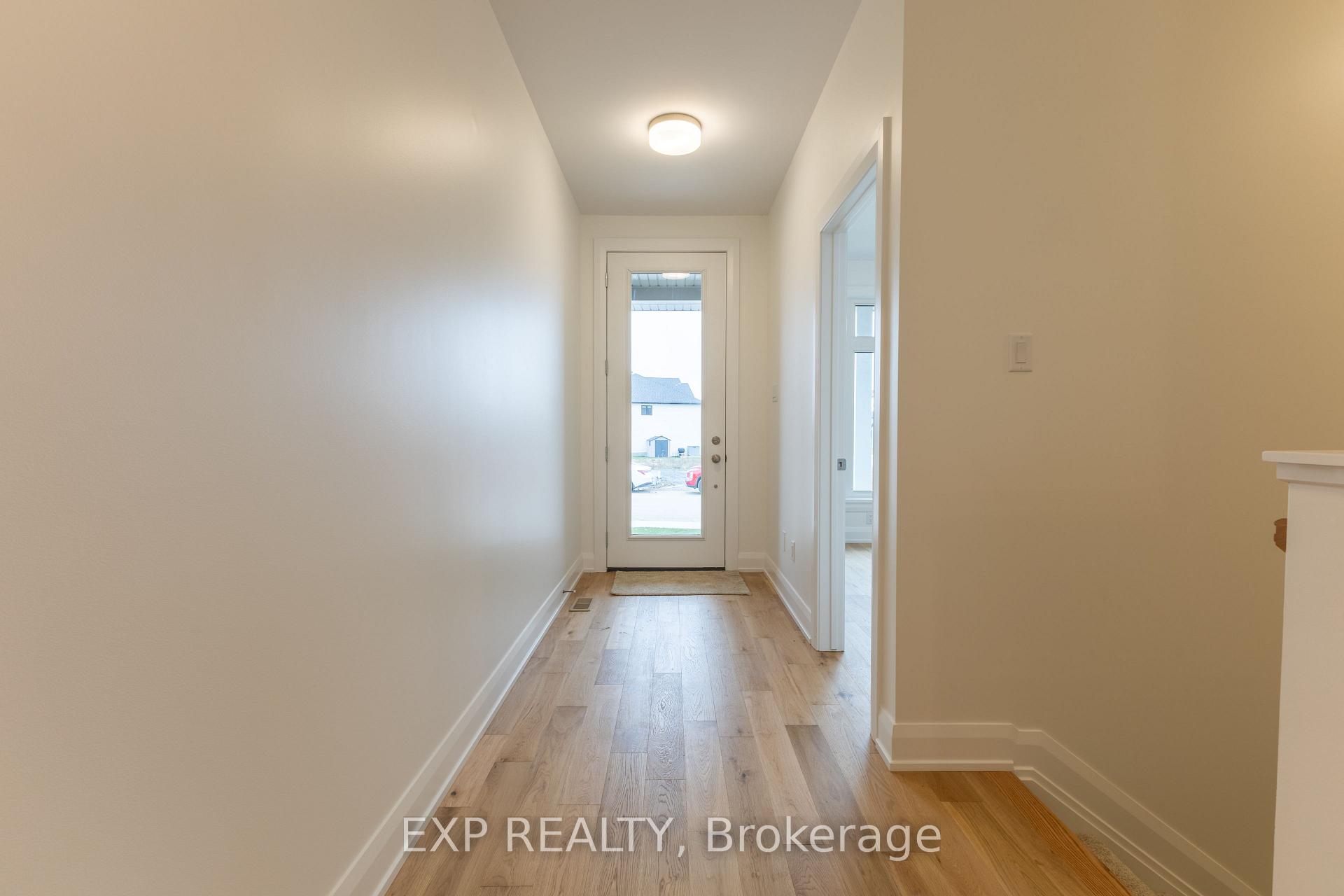 Photo 2 of 268 O'Donovan Drive, Carleton Place — HOMEH