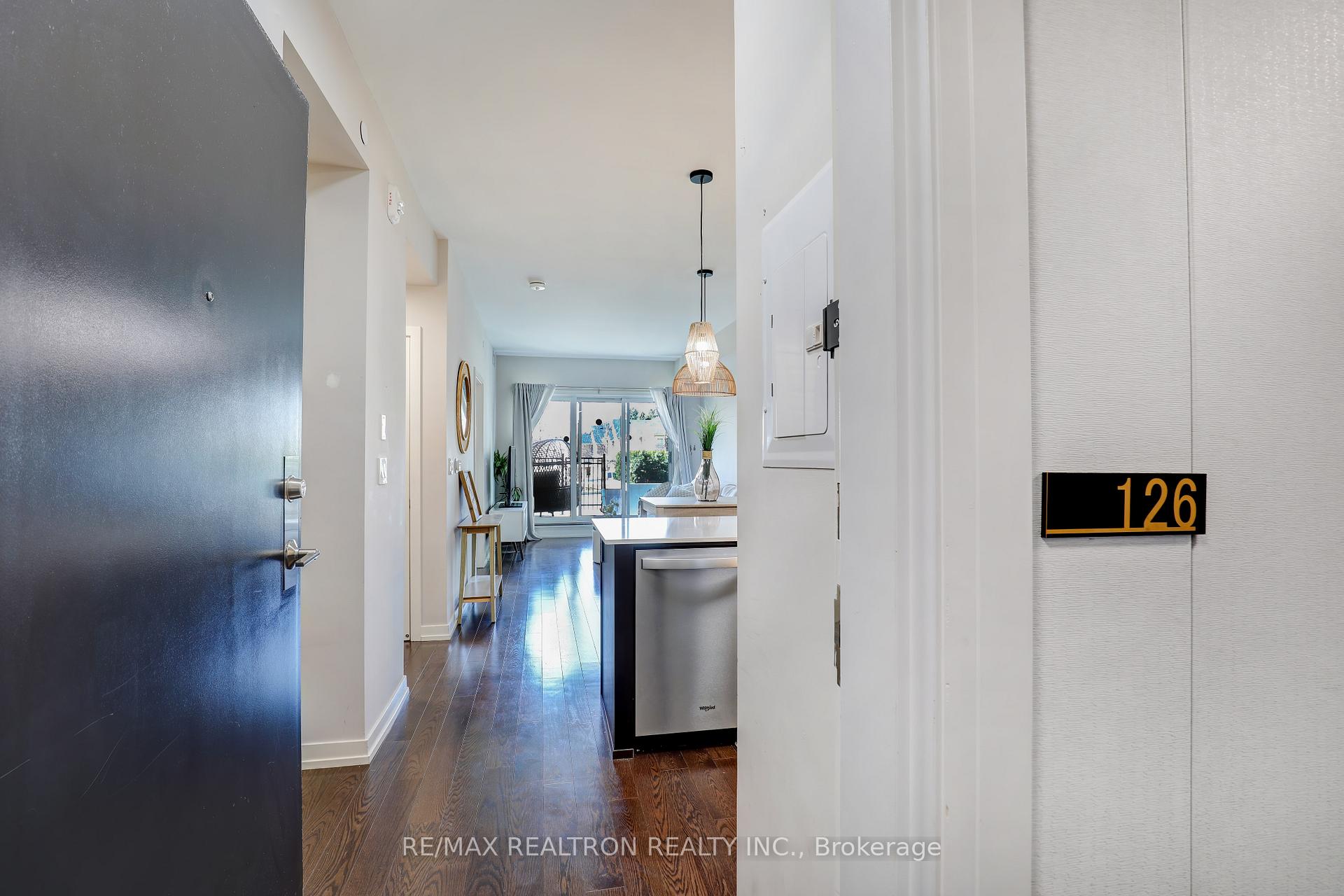 Photo 3 of Unit 126, 555 William Graham Drive, Aurora, Rural Aurora — HOMEH