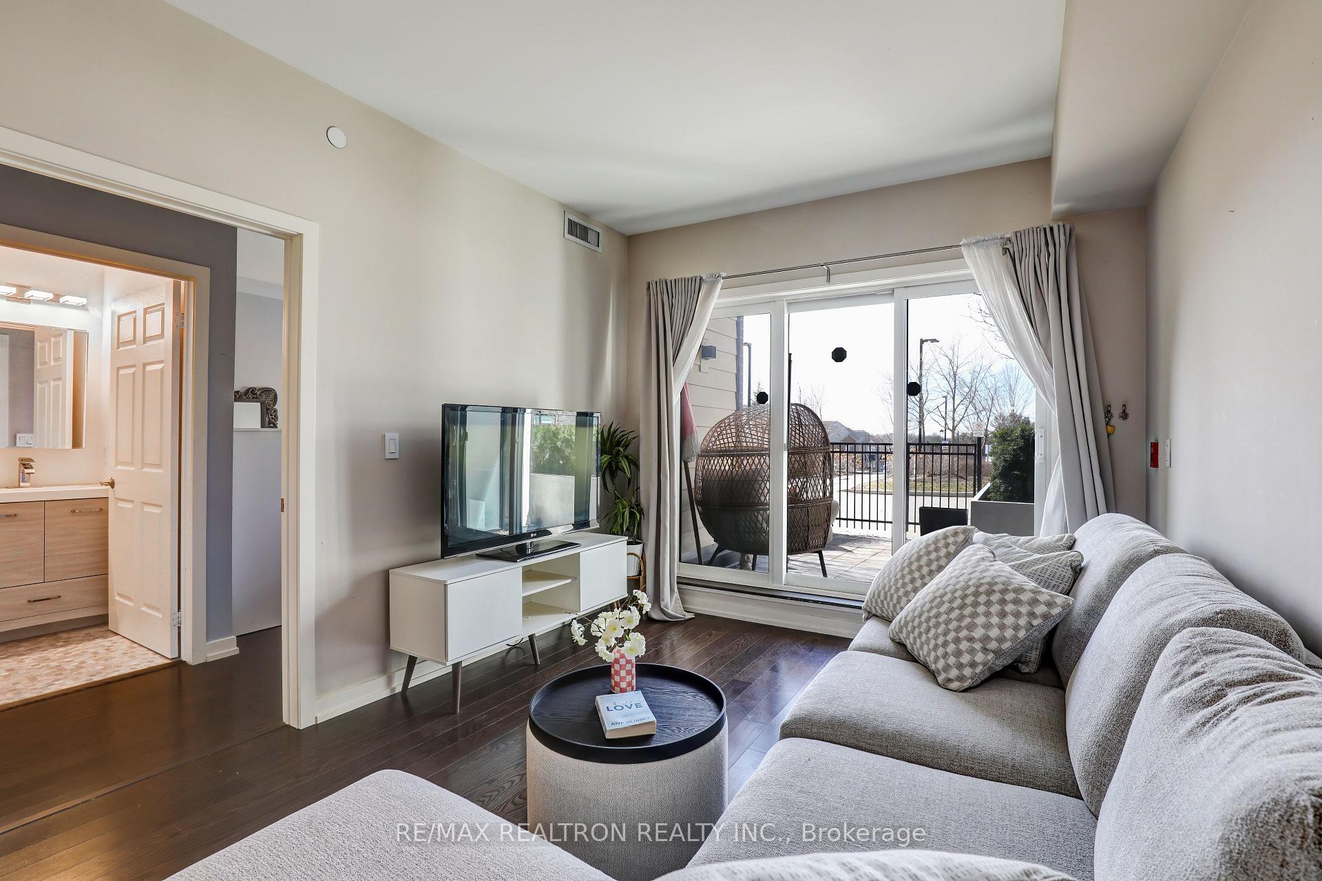 Photo 23 of Unit 126, 555 William Graham Drive, Aurora, Rural Aurora — HOMEH