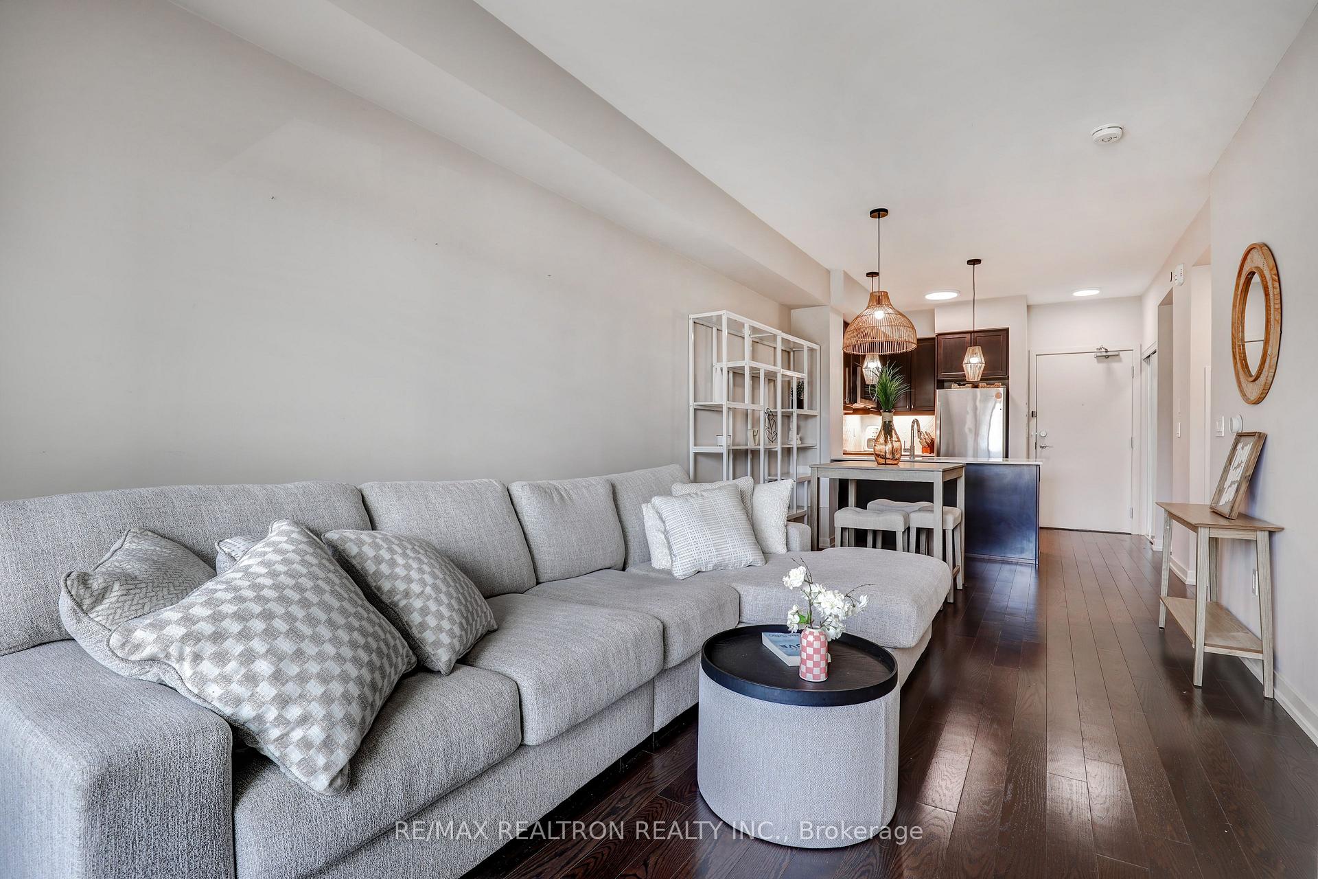 Photo 25 of Unit 126, 555 William Graham Drive, Aurora, Rural Aurora — HOMEH