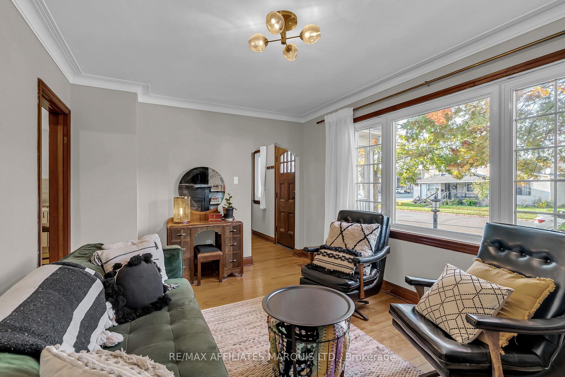 Photo 7 of 330 Fourth Street W, Cornwall — HOMEH
