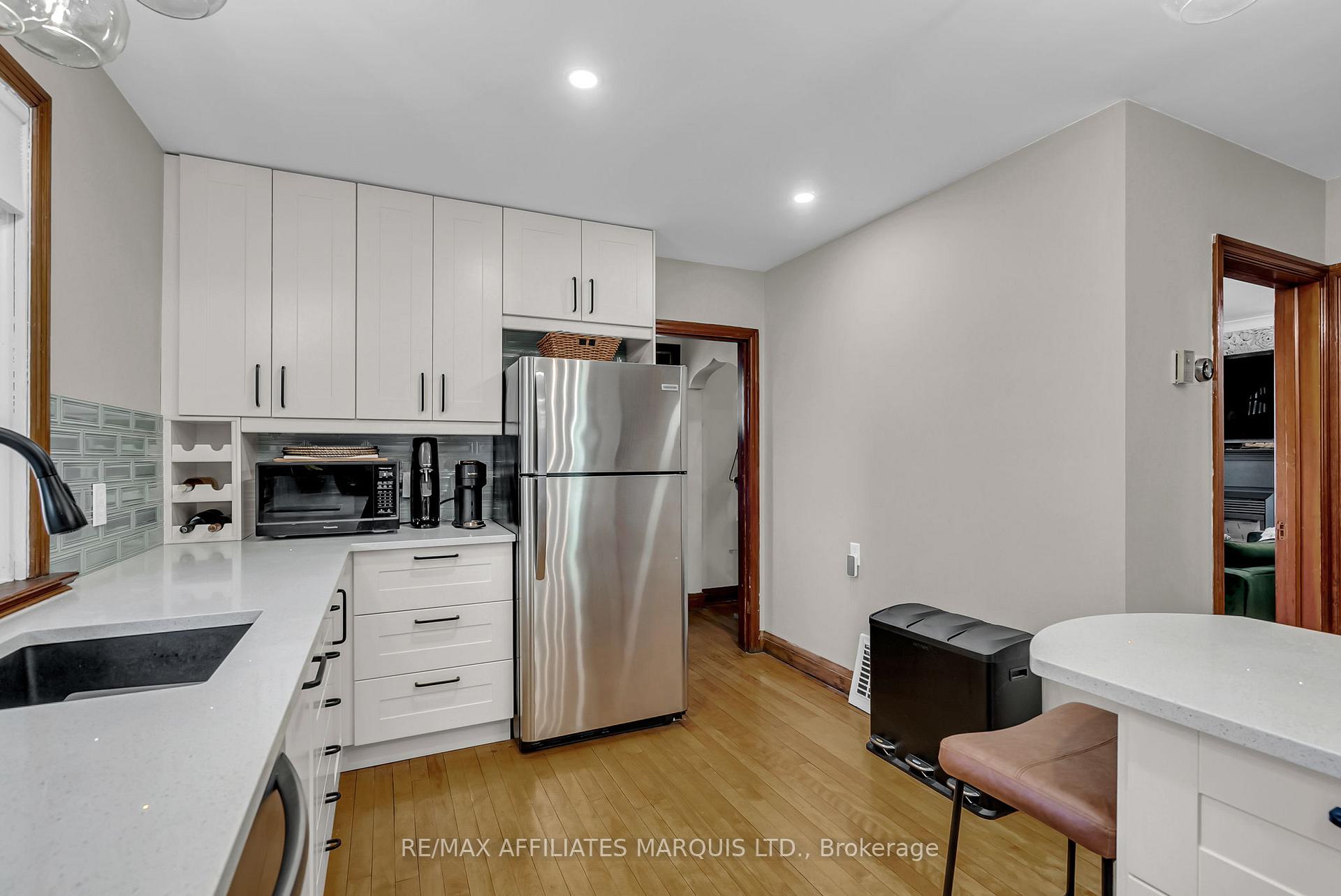 Photo 13 of 330 Fourth Street W, Cornwall — HOMEH