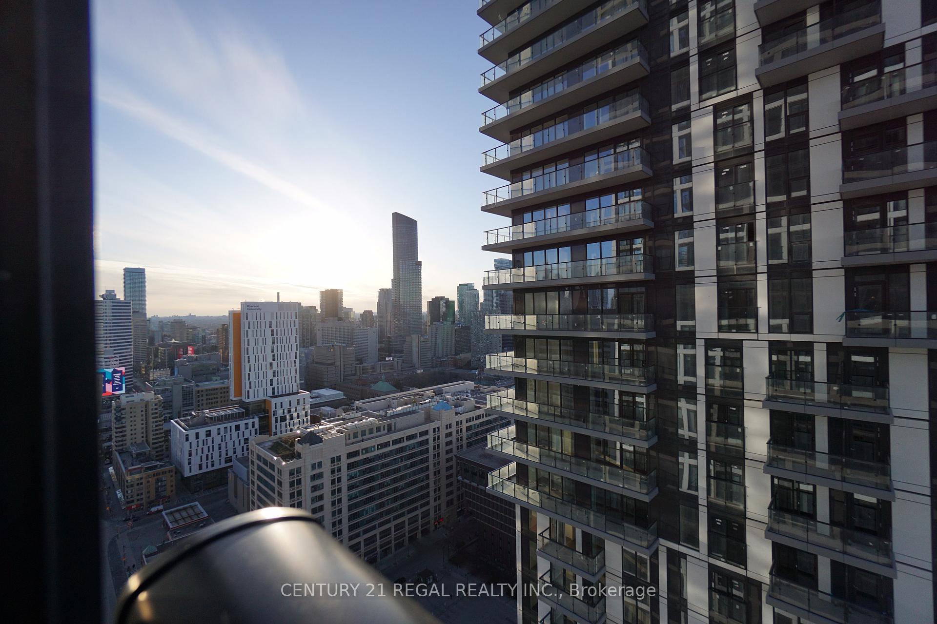 Photo 15 of Unit 3701, 181 Dundas Street E, Toronto, Moss Park — HOMEH