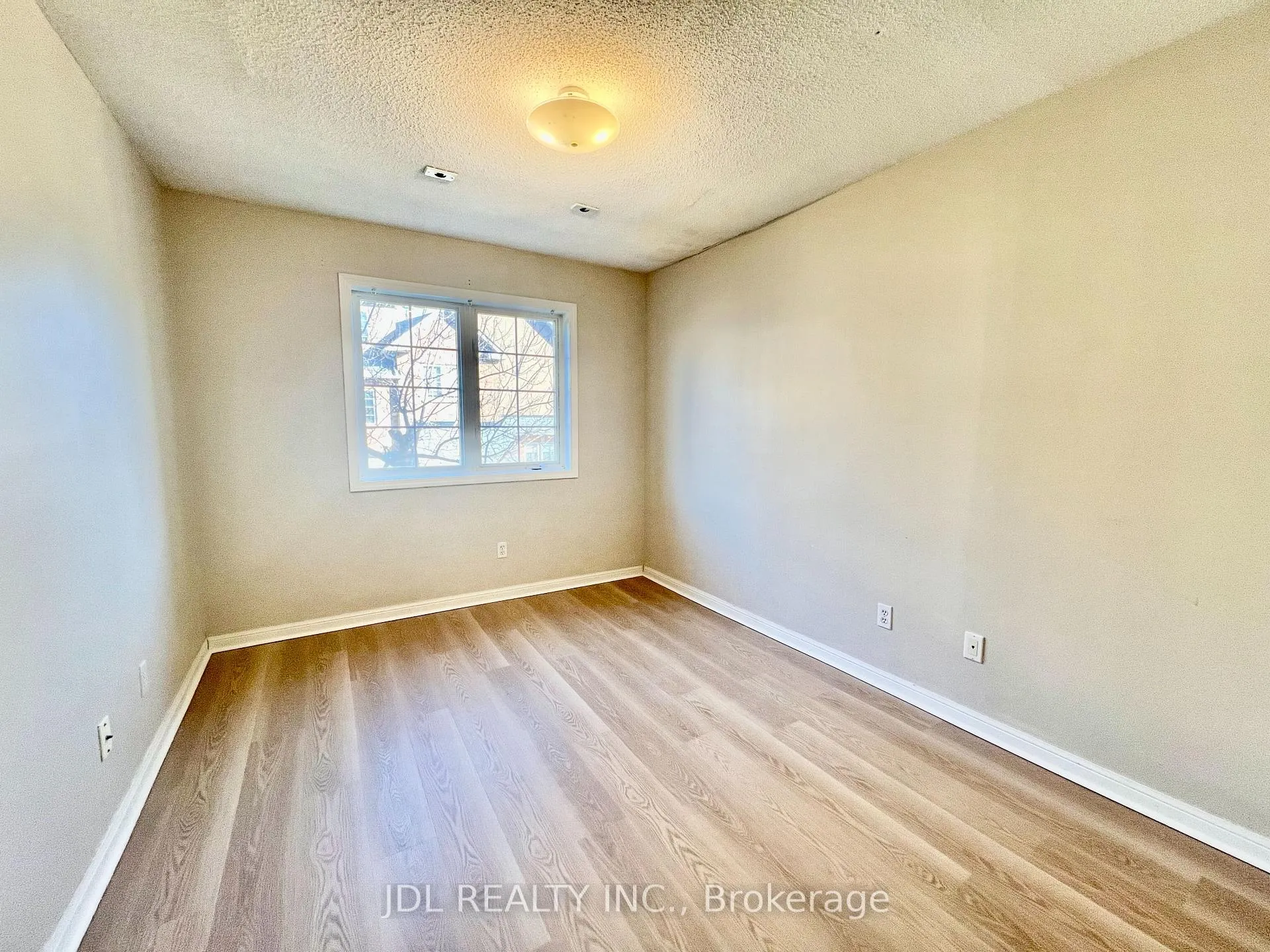 Photo 12 of Unit 26, 10 Cox Boulevard, Markham, Unionville — HOMEH