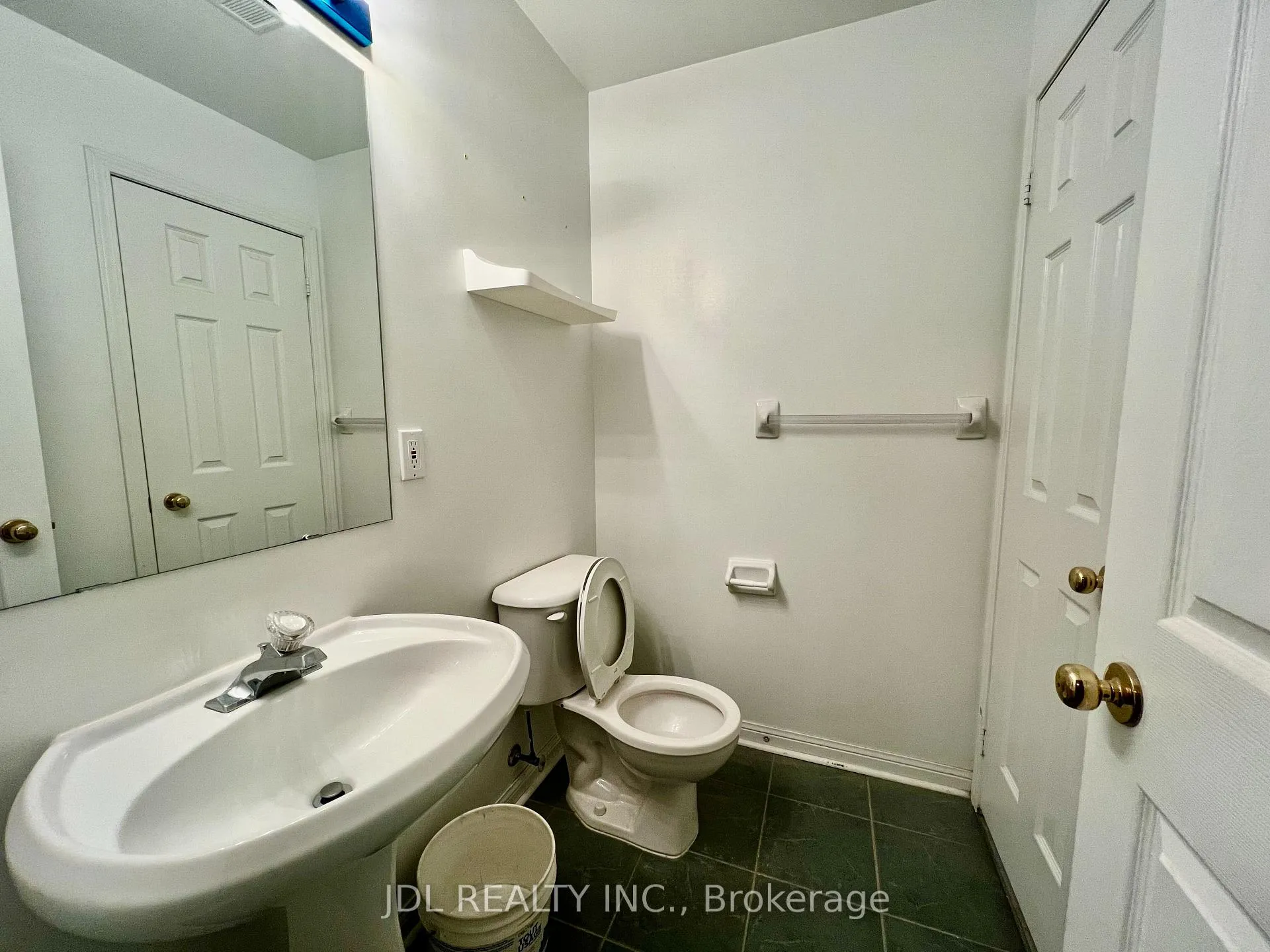 Photo 23 of Unit 26, 10 Cox Boulevard, Markham, Unionville — HOMEH