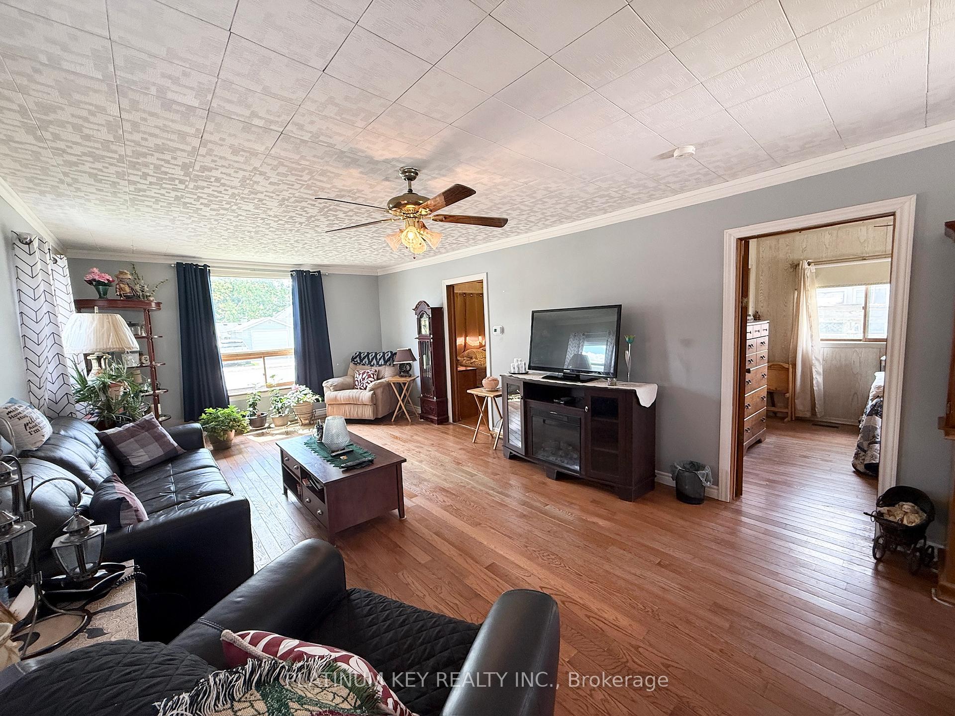 Photo 7 of 120 Blake Street, Chatham-Kent, Wallaceburg — HOMEH