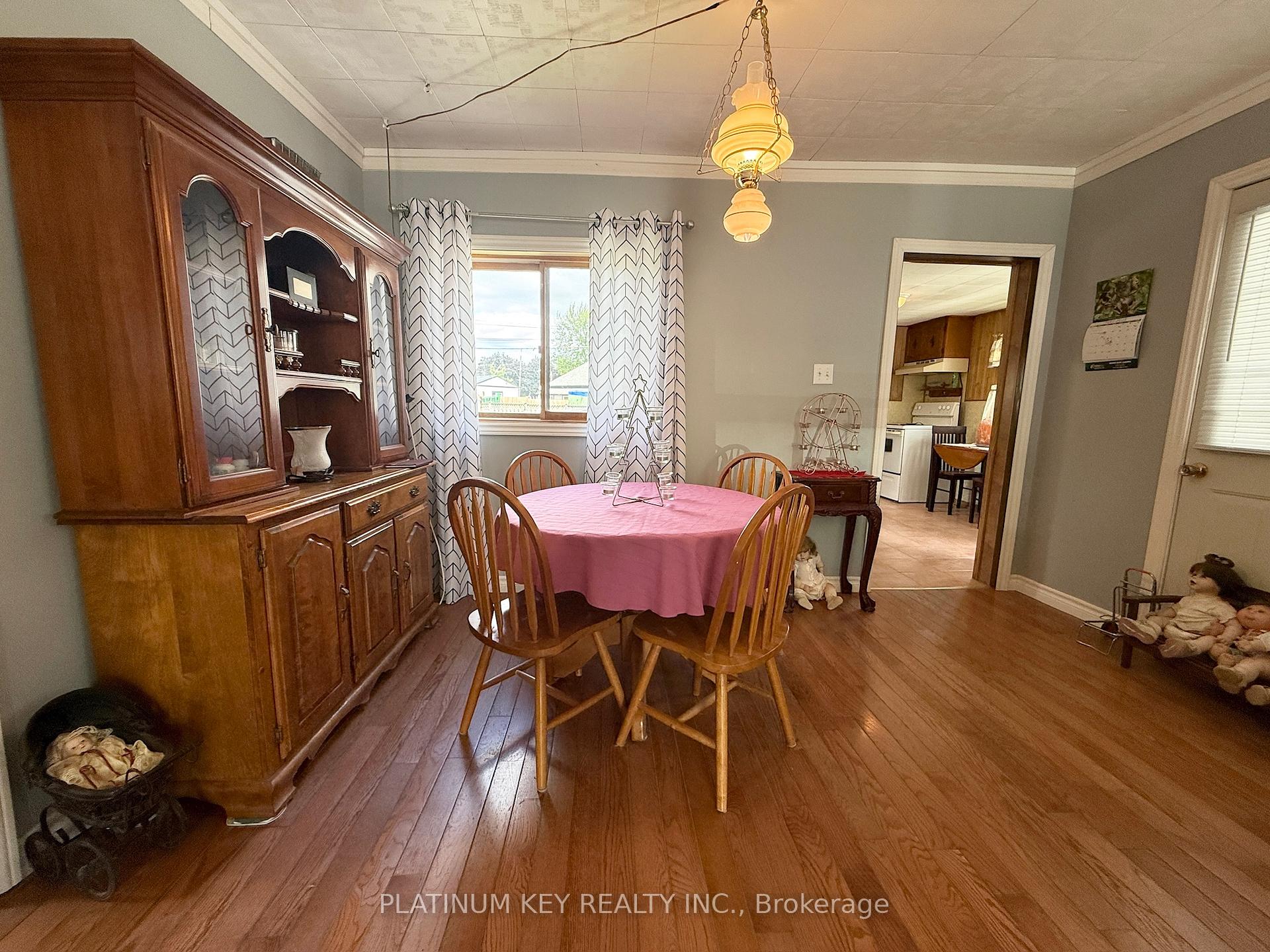 Photo 8 of 120 Blake Street, Chatham-Kent, Wallaceburg — HOMEH