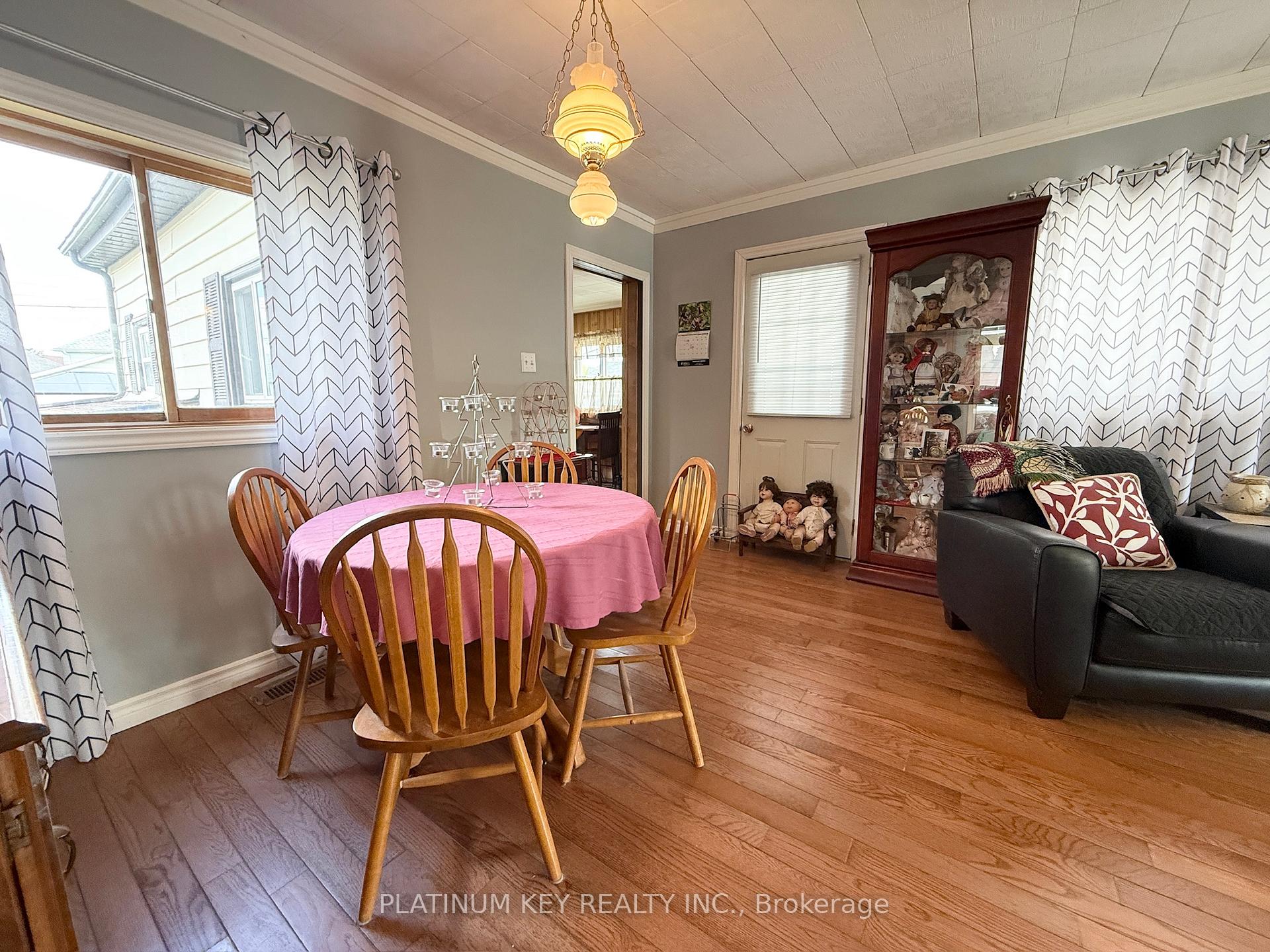 Photo 9 of 120 Blake Street, Chatham-Kent, Wallaceburg — HOMEH