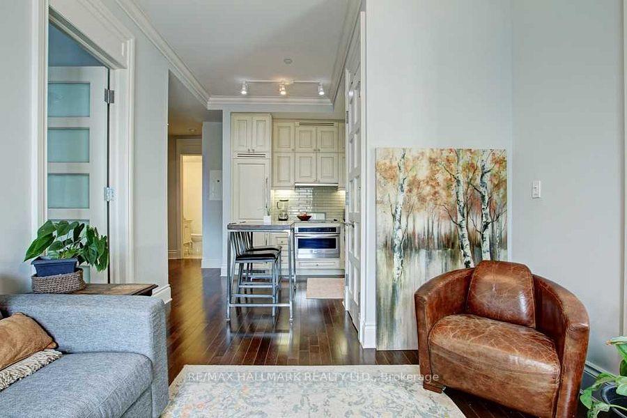 Photo 5 of Unit 402, 22 Leader Lane, Toronto, Church-Yonge Corridor — HOMEH