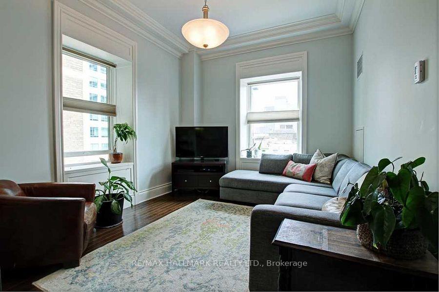 Photo 6 of Unit 402, 22 Leader Lane, Toronto, Church-Yonge Corridor — HOMEH