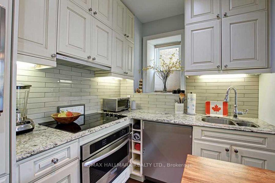 Photo 11 of Unit 402, 22 Leader Lane, Toronto, Church-Yonge Corridor — HOMEH