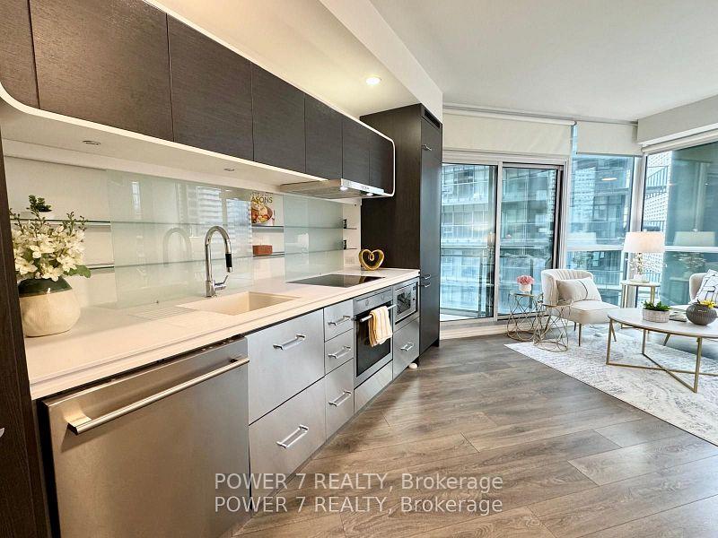 Photo 5 of Unit 1806, 45 Charles Street E, Toronto, Church-Yonge Corridor — HOMEH