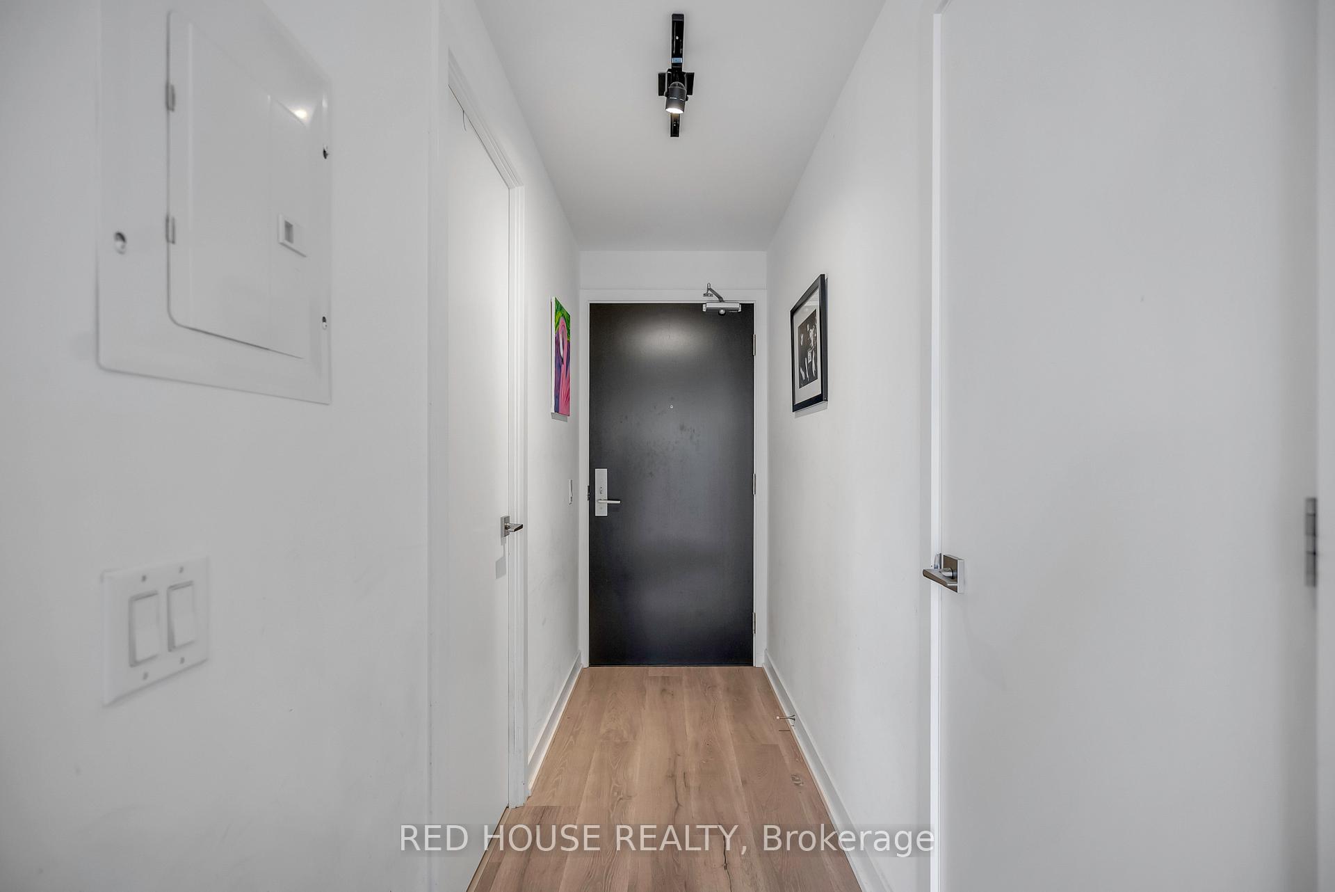 Photo 3 of Unit 301, 55 Ontario Street, Toronto, Moss Park — HOMEH