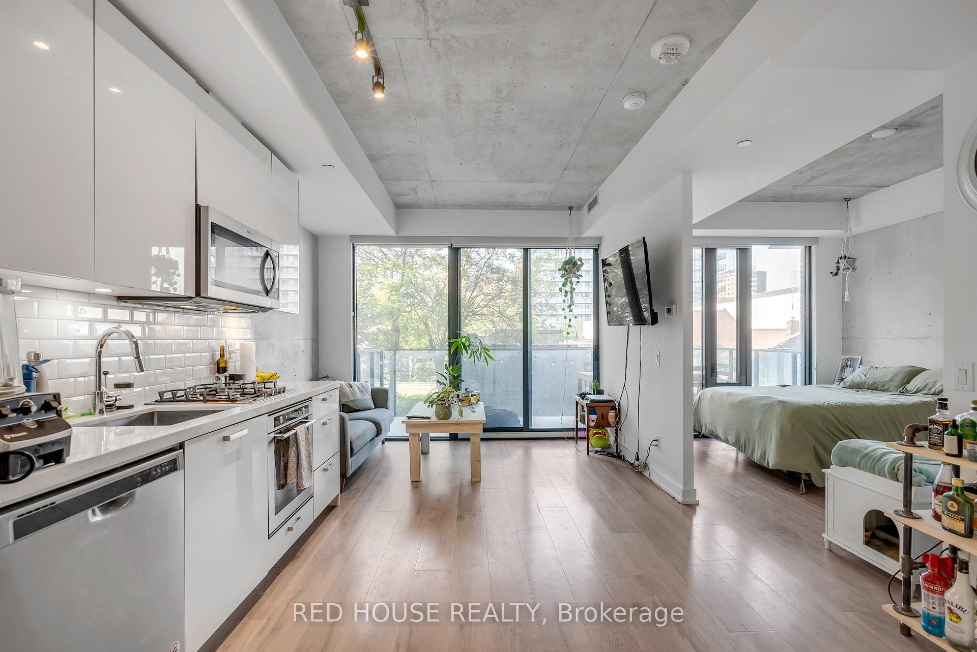 Photo 6 of Unit 301, 55 Ontario Street, Toronto, Moss Park — HOMEH