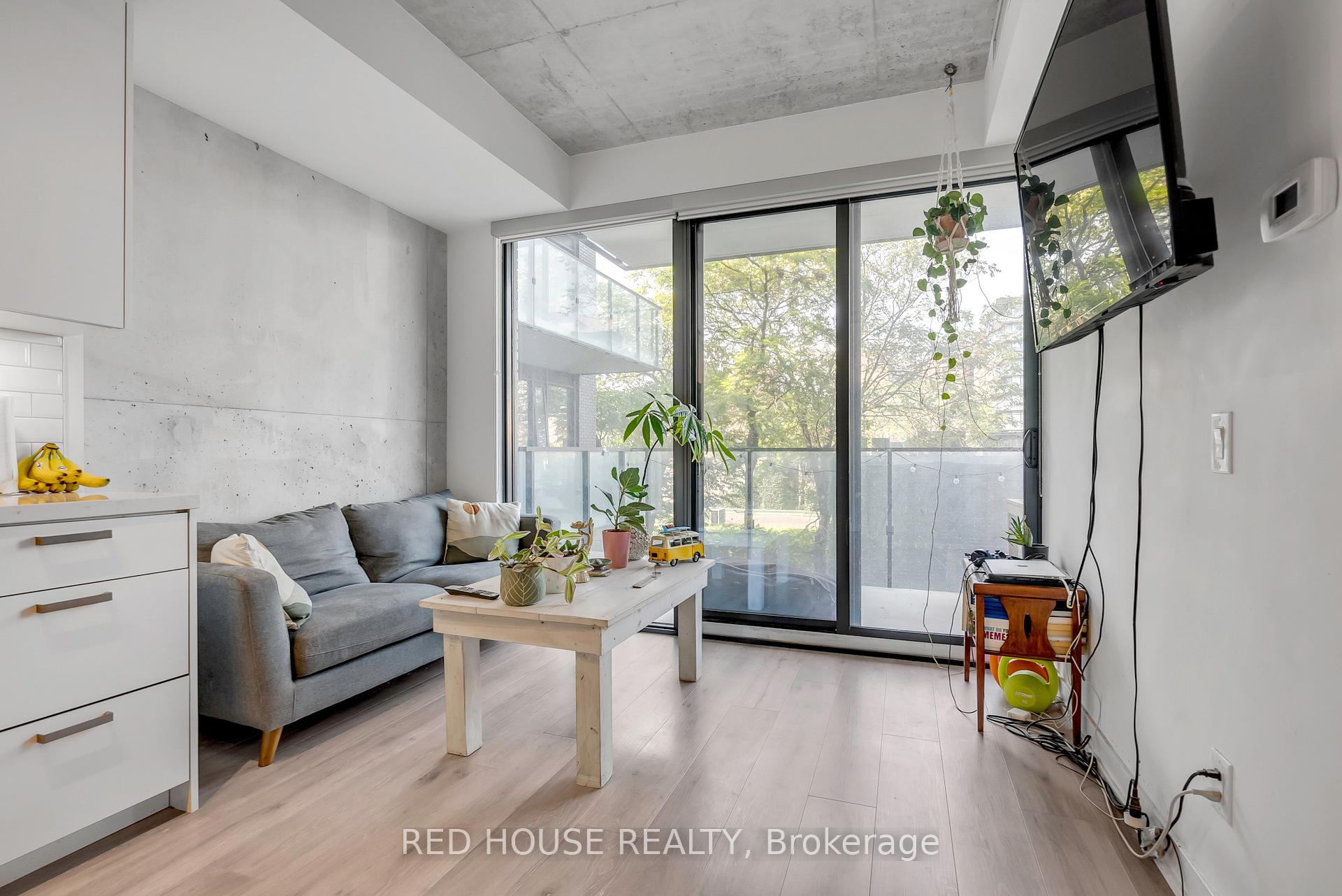 Photo 10 of Unit 301, 55 Ontario Street, Toronto, Moss Park — HOMEH