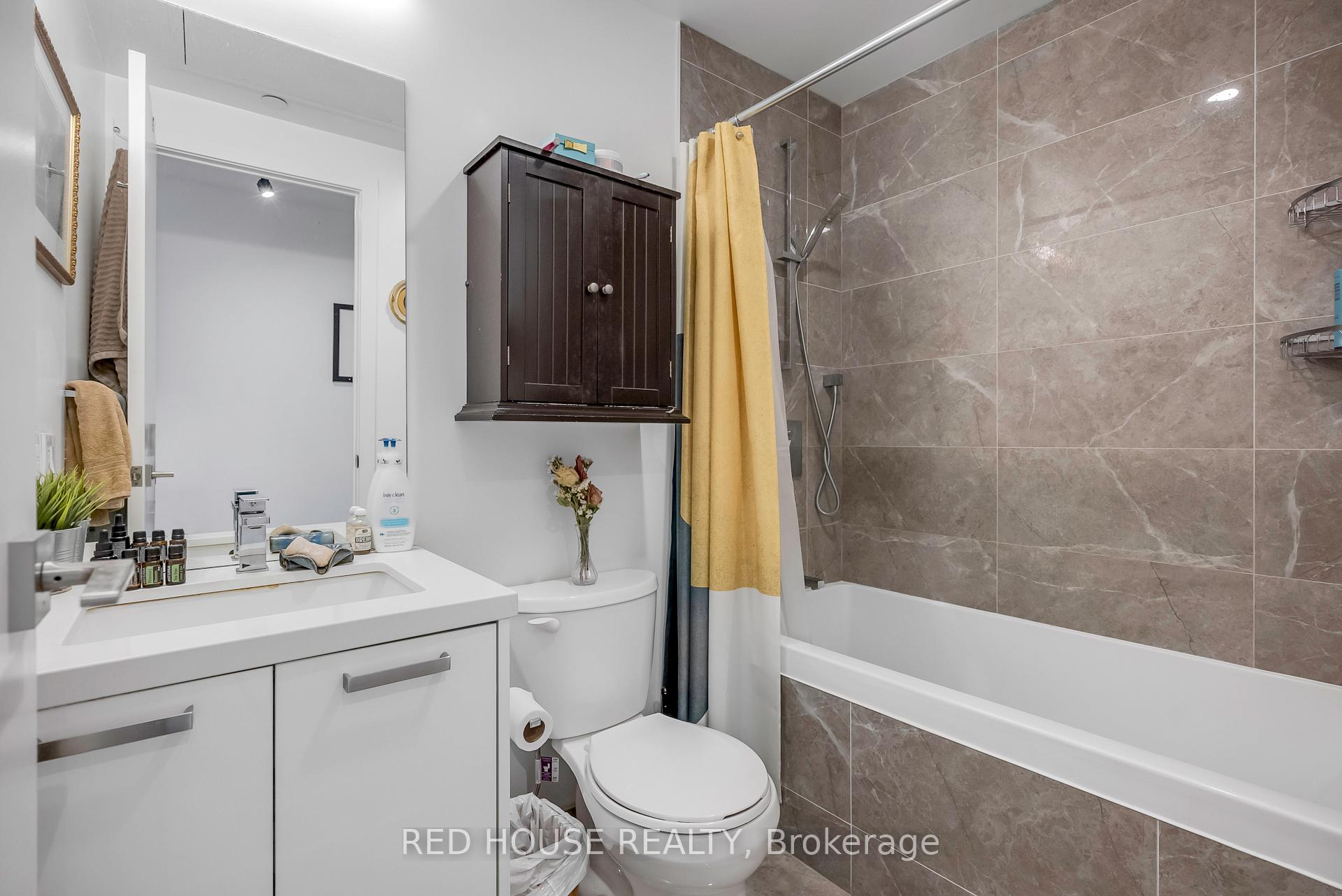 Photo 18 of Unit 301, 55 Ontario Street, Toronto, Moss Park — HOMEH