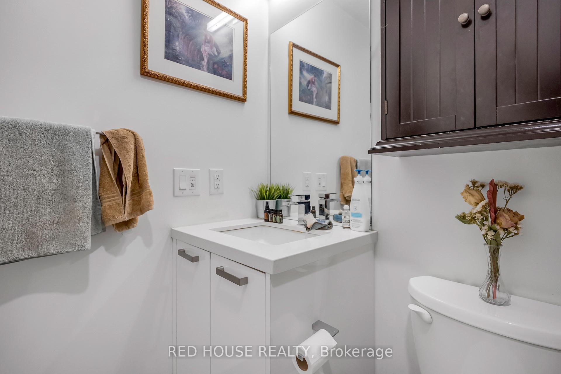 Photo 19 of Unit 301, 55 Ontario Street, Toronto, Moss Park — HOMEH