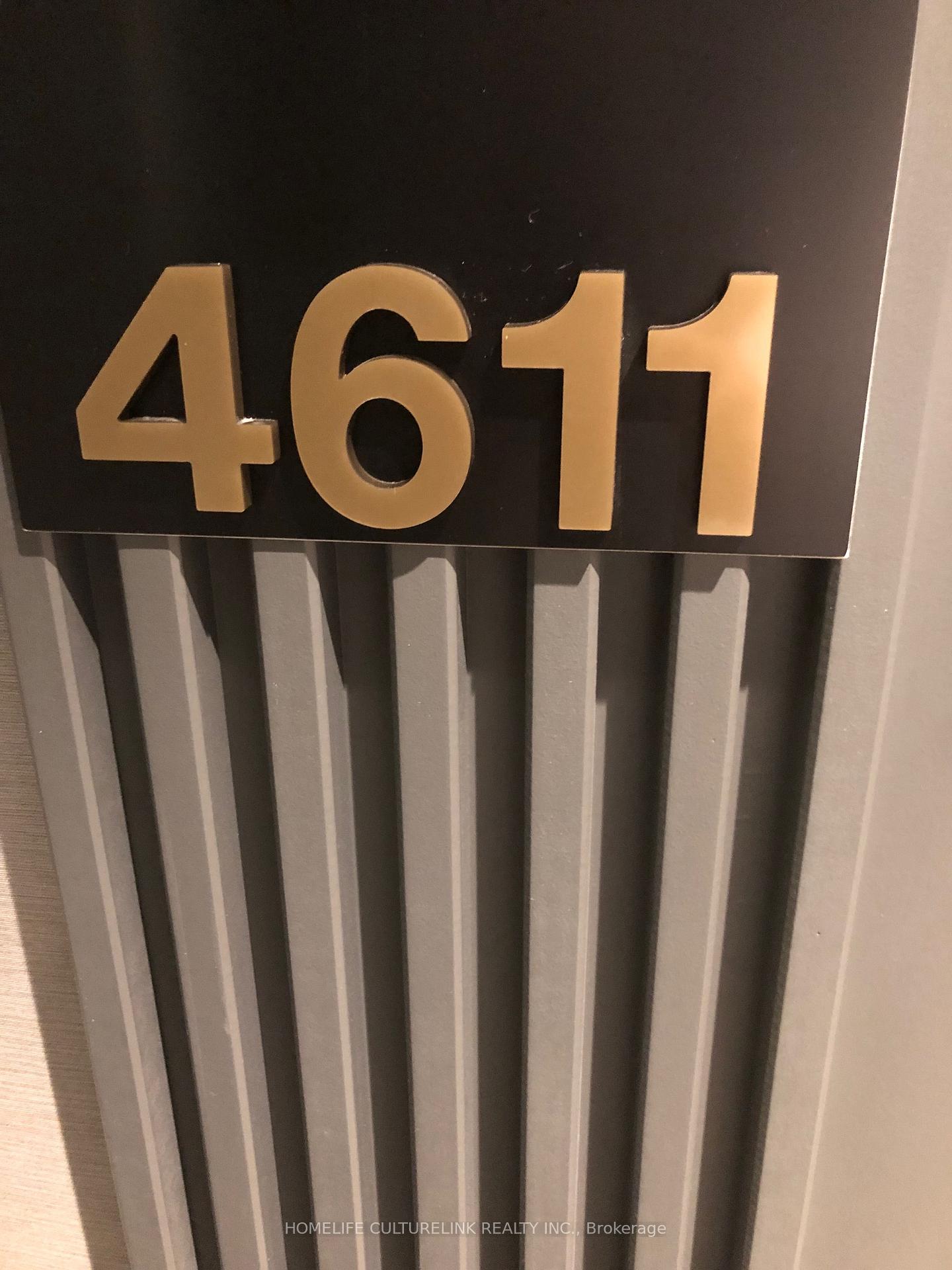 Front of Unit 4611, 950 Portage Parkway