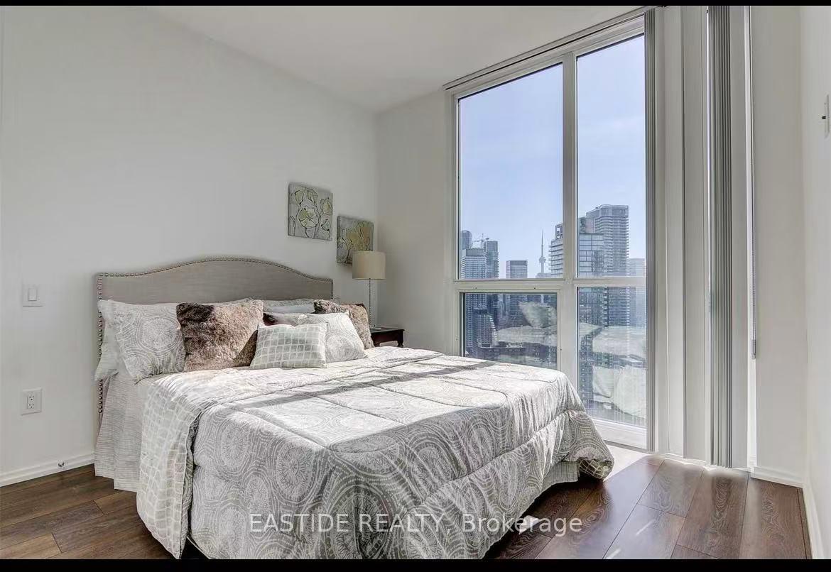 Photo 3 of Unit 3902, 45 Charles Street E, Toronto, Church-Yonge Corridor — HOMEH