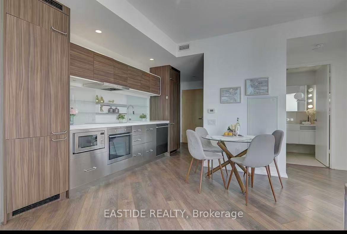 Photo 5 of Unit 3902, 45 Charles Street E, Toronto, Church-Yonge Corridor — HOMEH