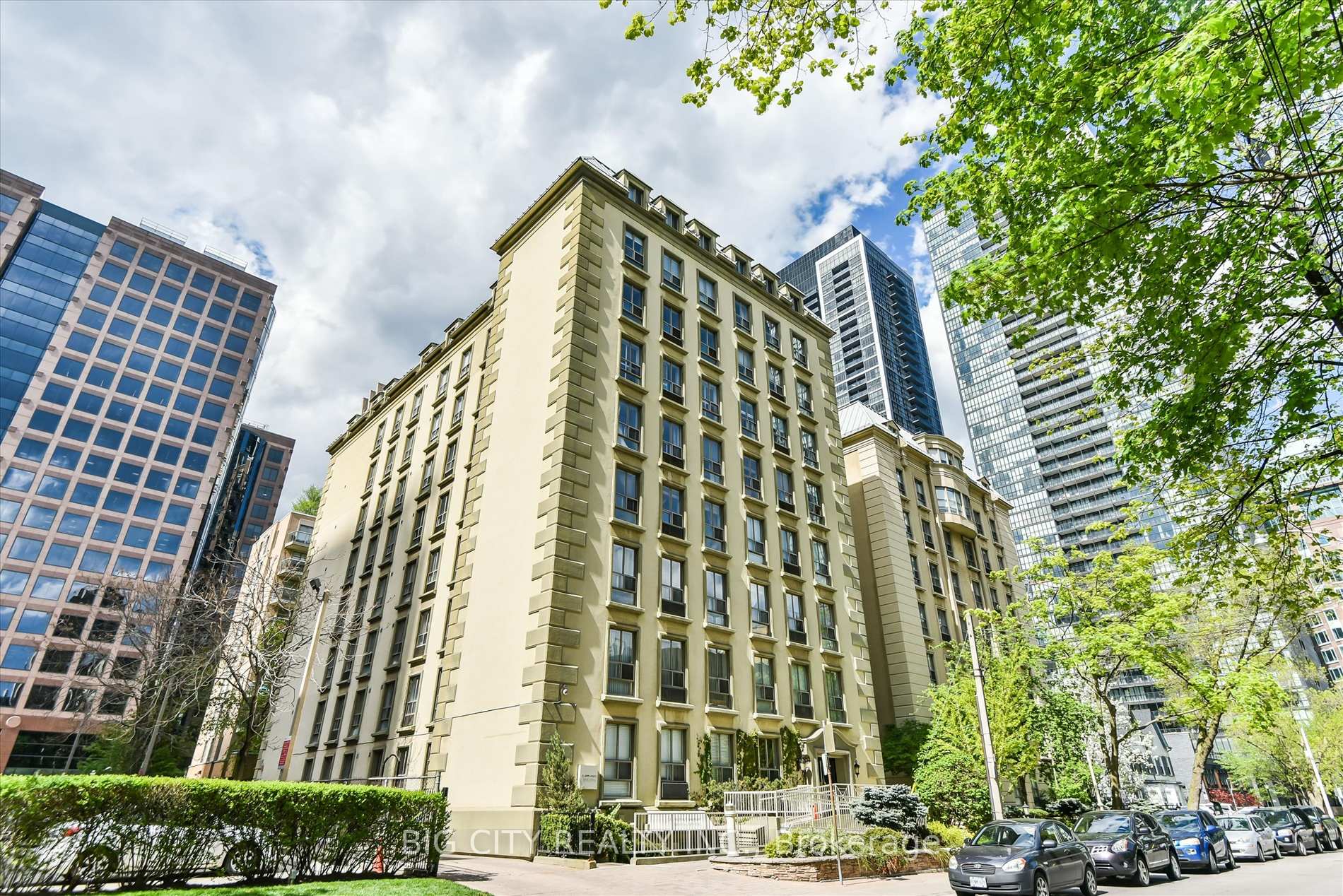 Photo 1 of Unit 808, 80 Charles Street E, Toronto, Church-Yonge Corridor — HOMEH
