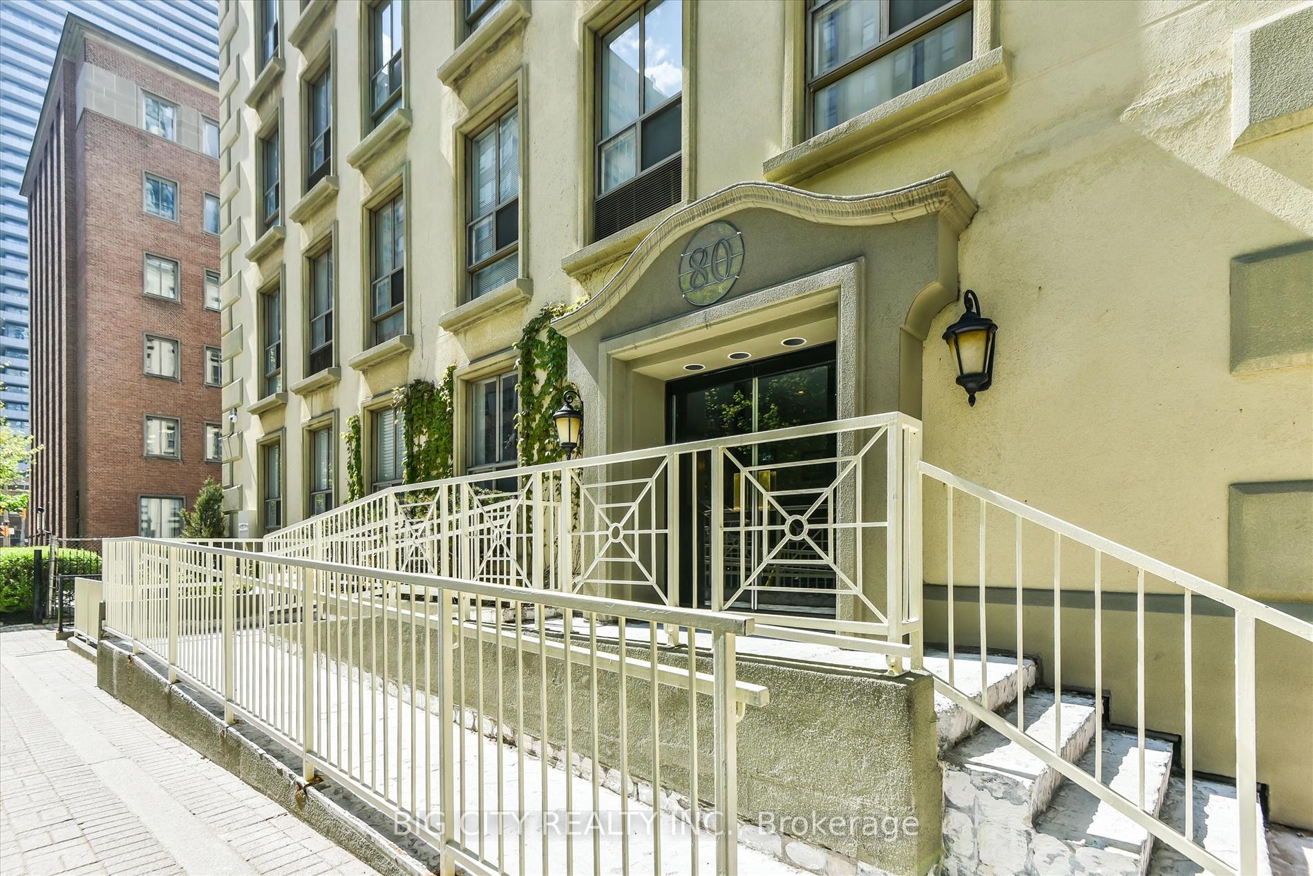 Photo 3 of Unit 808, 80 Charles Street E, Toronto, Church-Yonge Corridor — HOMEH