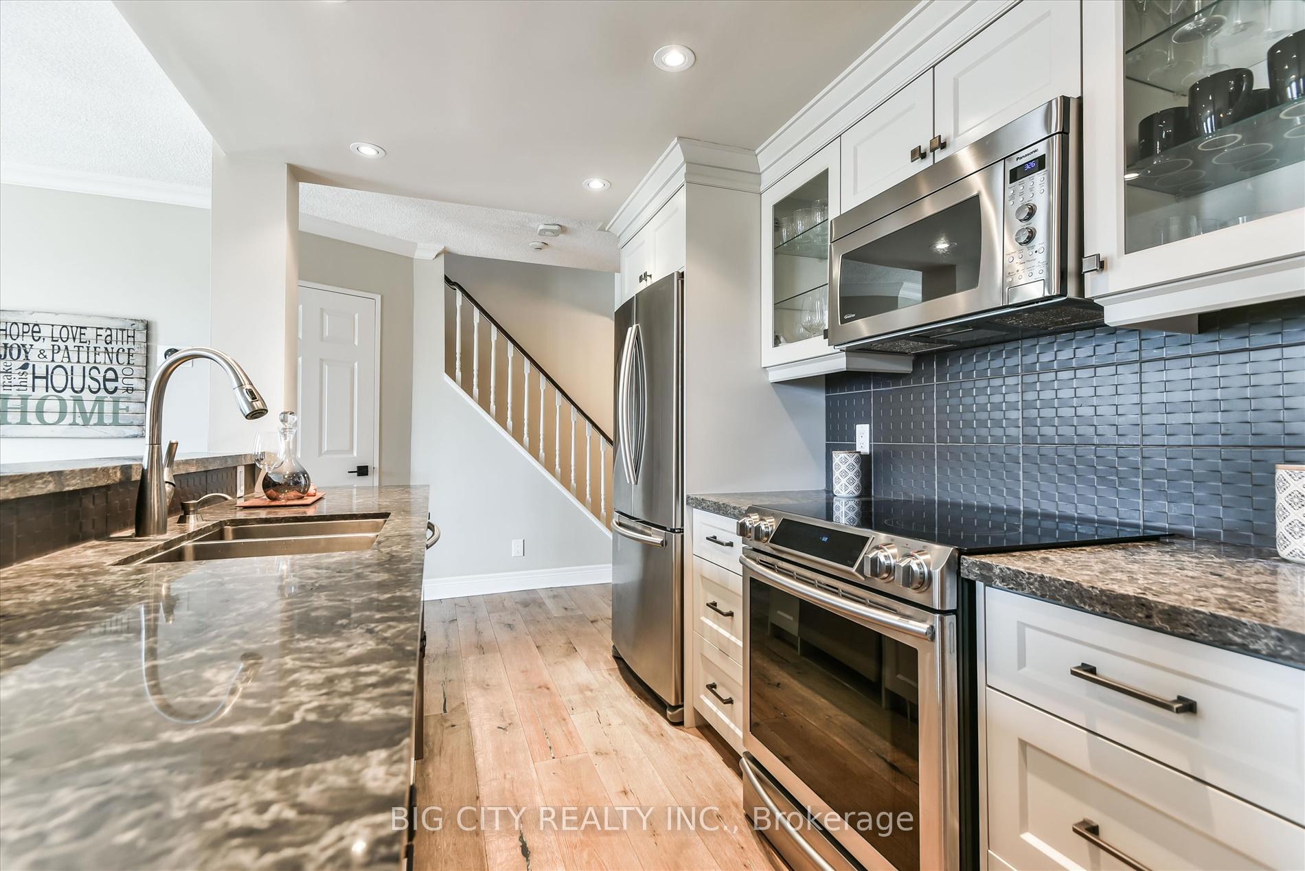 Photo 20 of Unit 808, 80 Charles Street E, Toronto, Church-Yonge Corridor — HOMEH