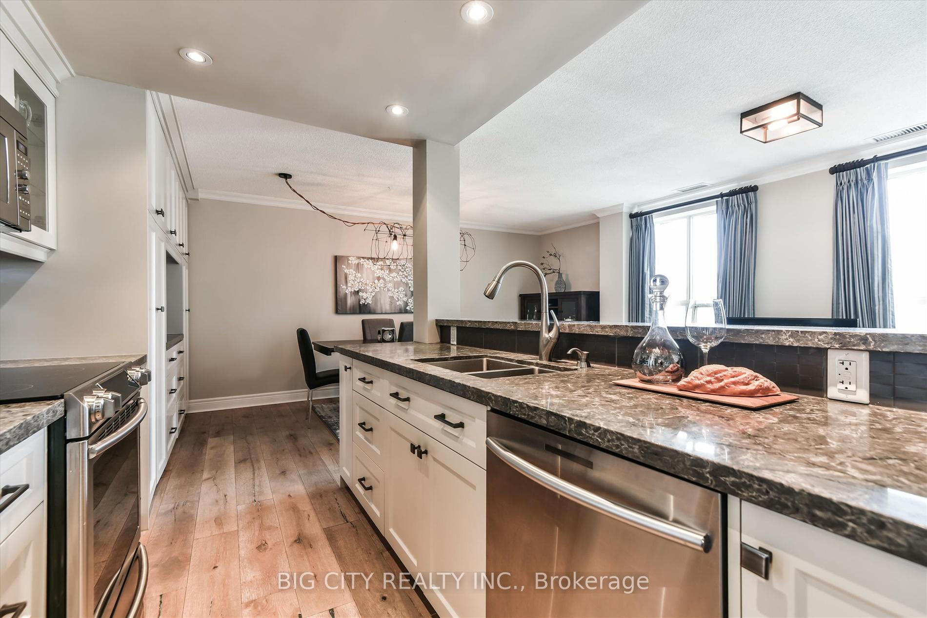 Photo 22 of Unit 808, 80 Charles Street E, Toronto, Church-Yonge Corridor — HOMEH