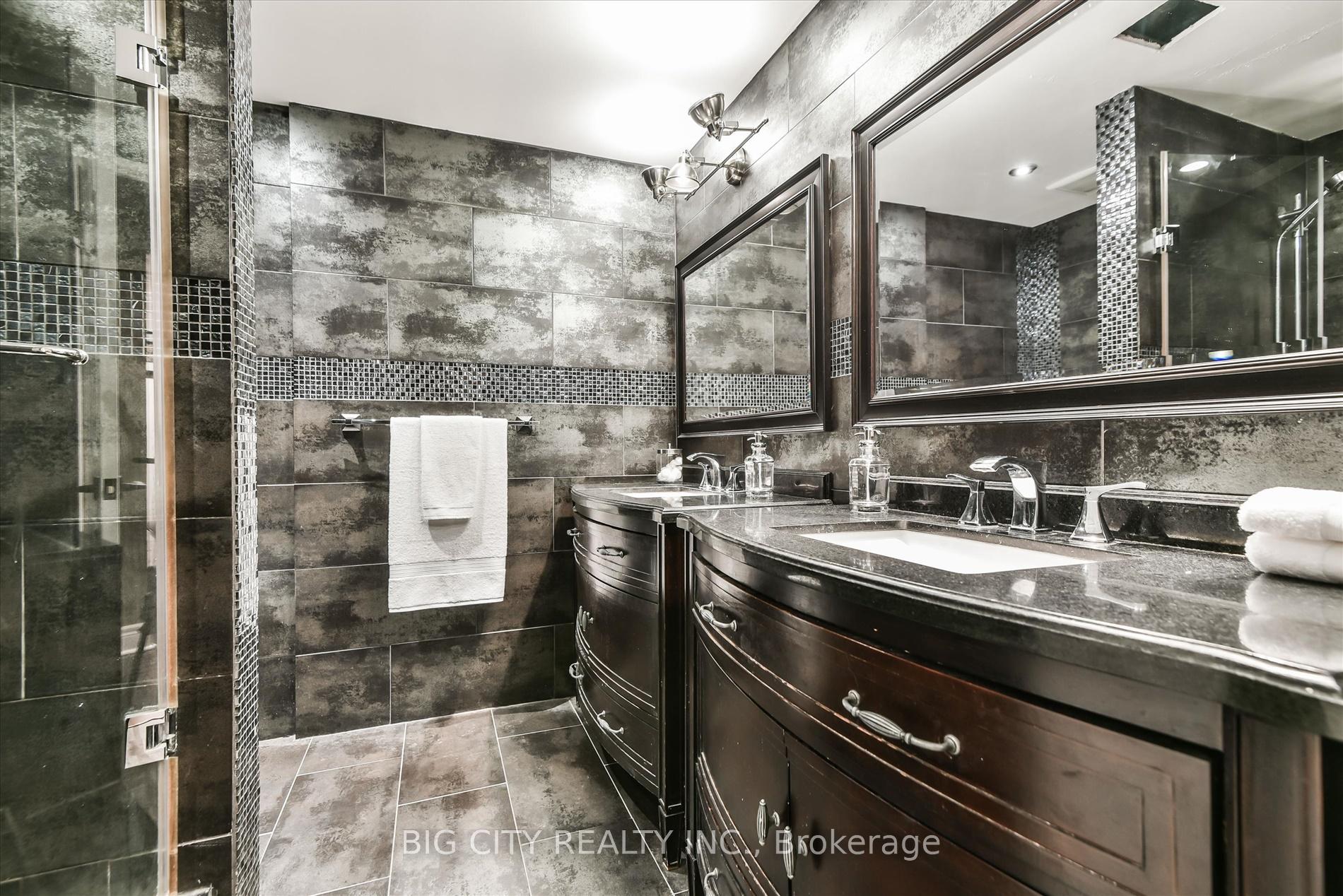 Photo 33 of Unit 808, 80 Charles Street E, Toronto, Church-Yonge Corridor — HOMEH