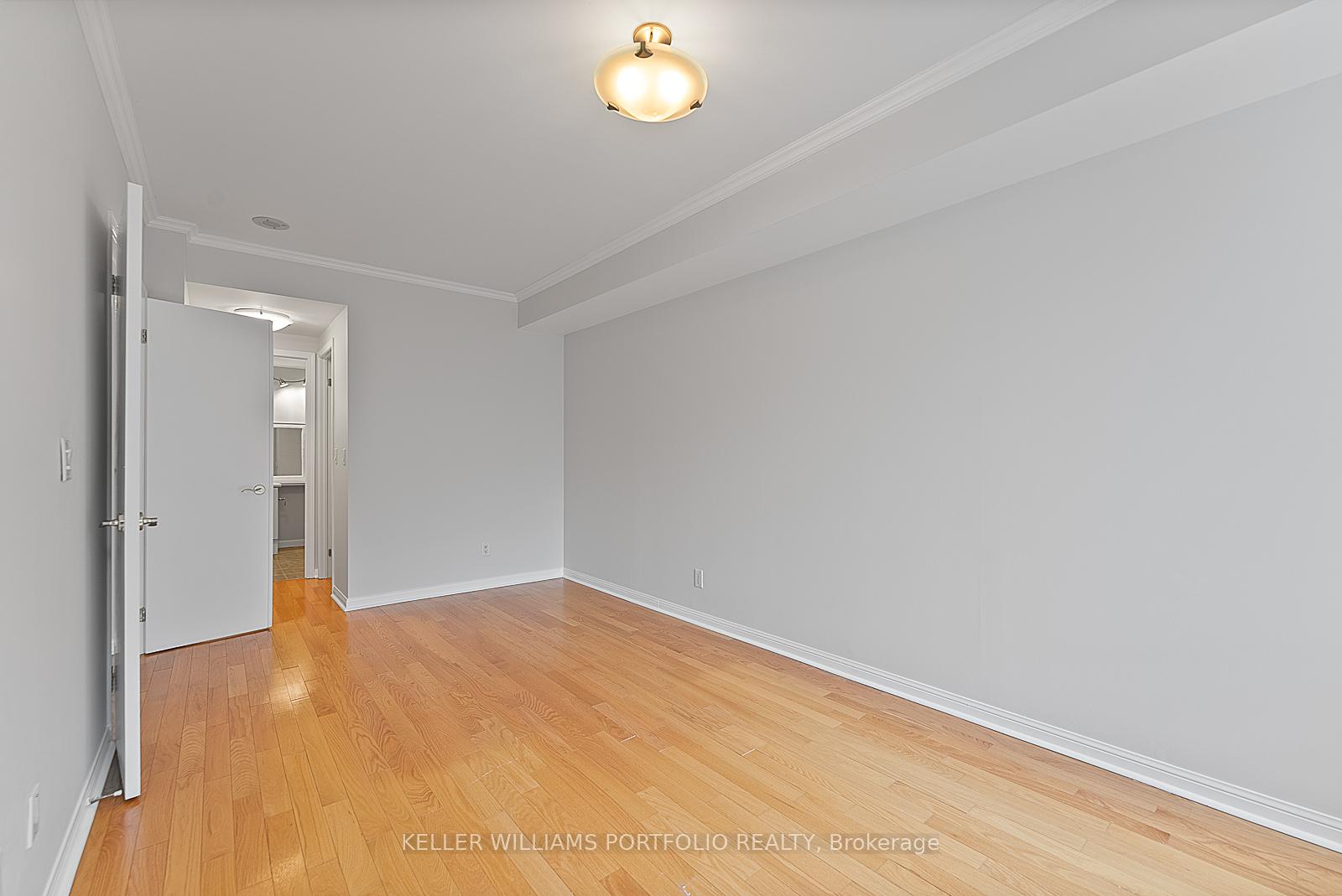 Photo 24 of Unit 410, 1801 Bayview Avenue, Toronto, Leaside — HOMEH