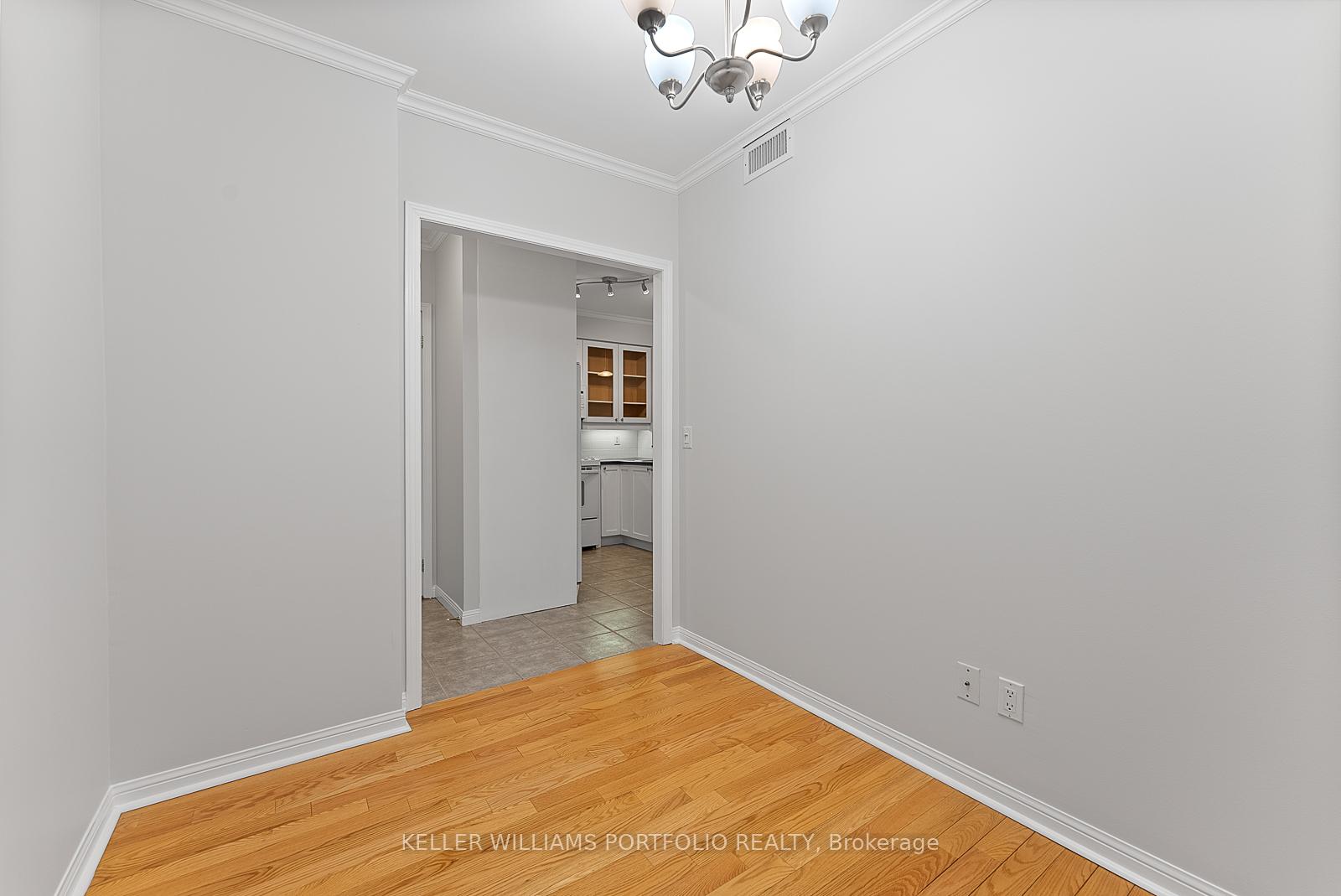 Photo 33 of Unit 410, 1801 Bayview Avenue, Toronto, Leaside — HOMEH