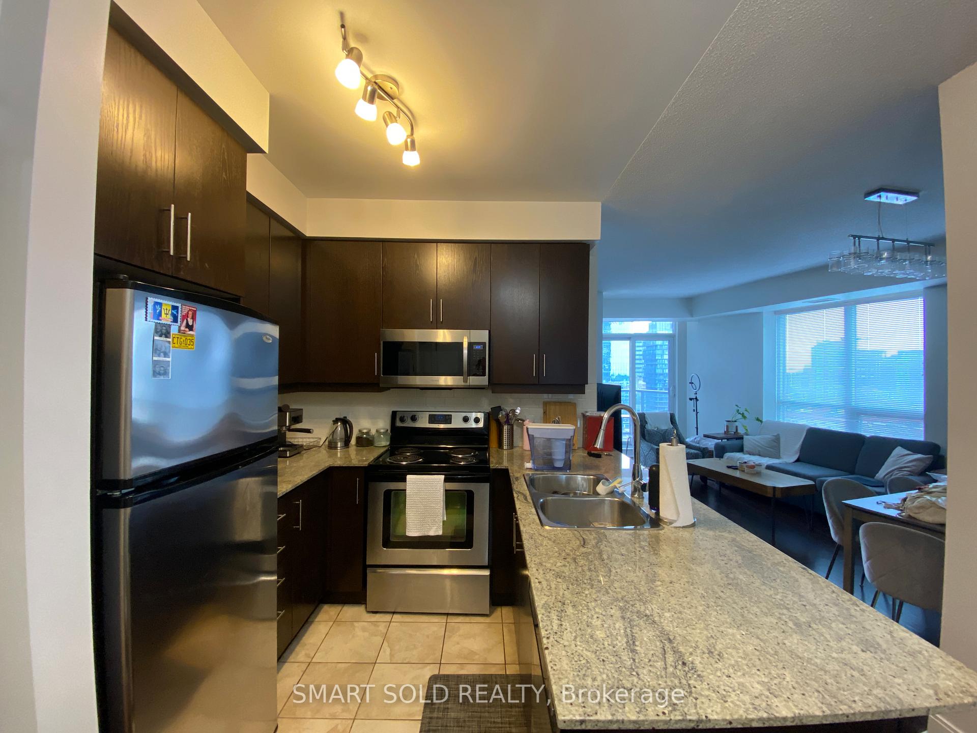 Photo 5 of Unit 1908, 1 Scott Street, Toronto, Waterfront Communities — HOMEH