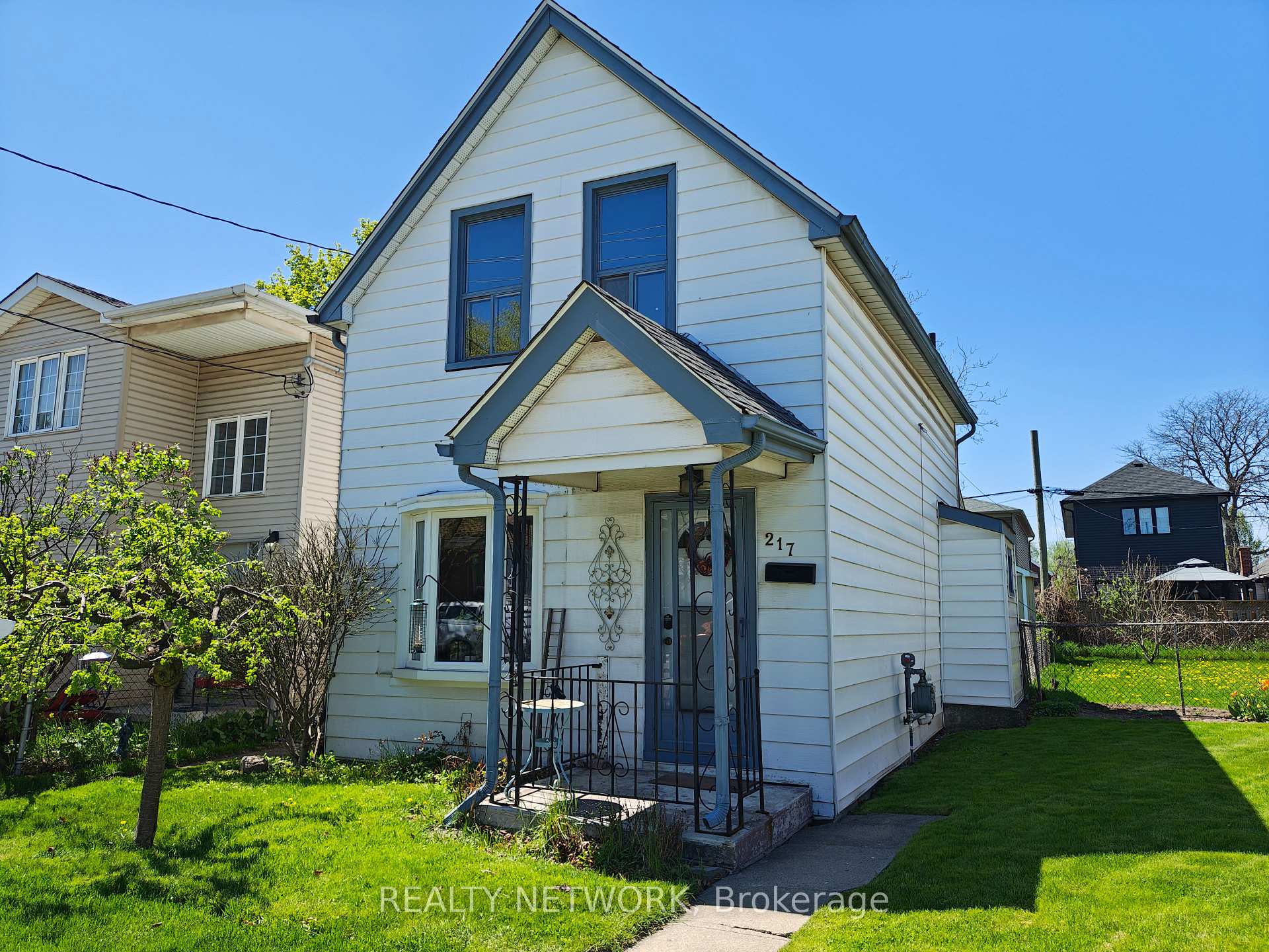 Front of 217 Fairfield Avenue