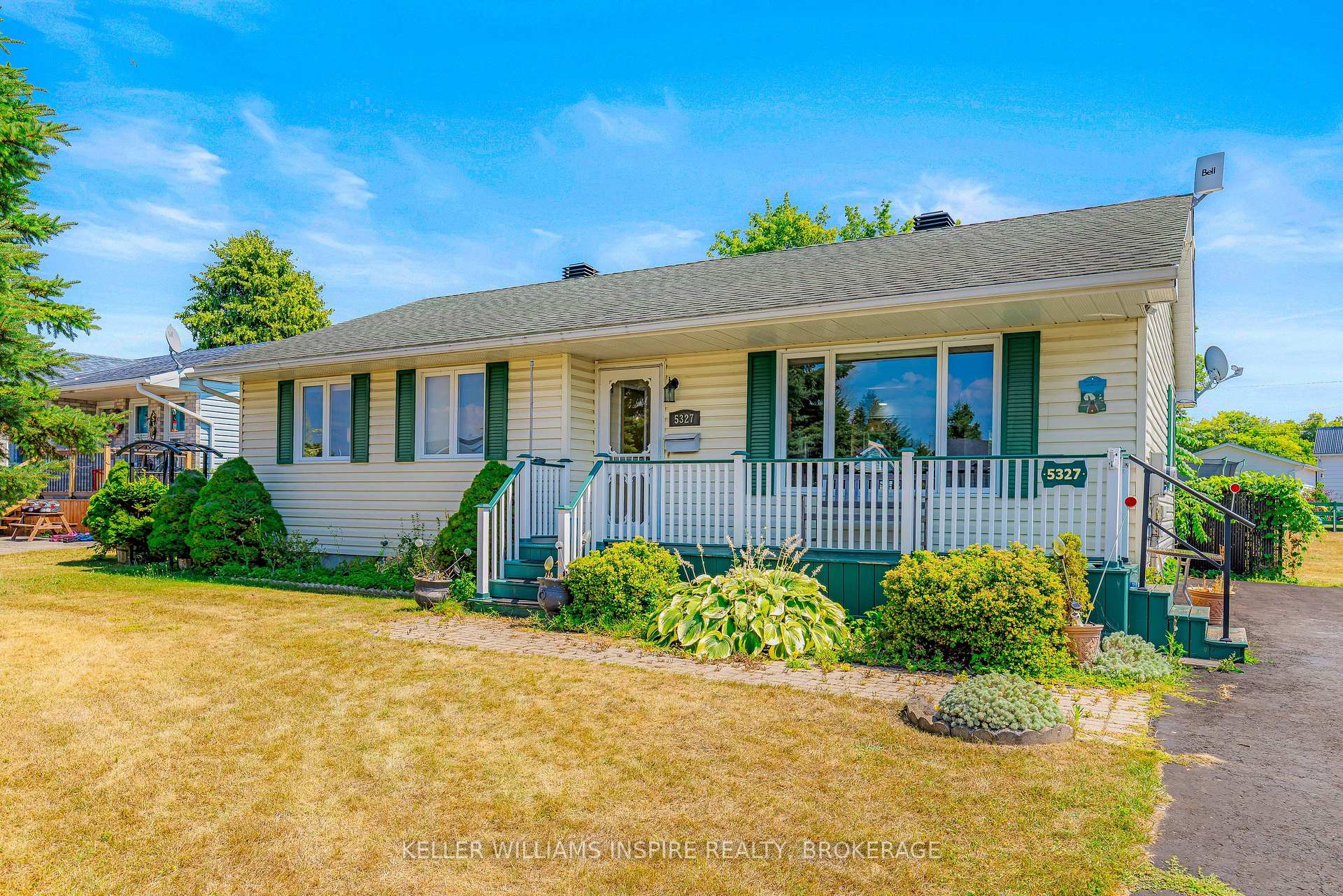 Photo 1 of 5327 Maple Street S, Edwardsburgh/Cardinal, Town of Cardinal — HOMEH