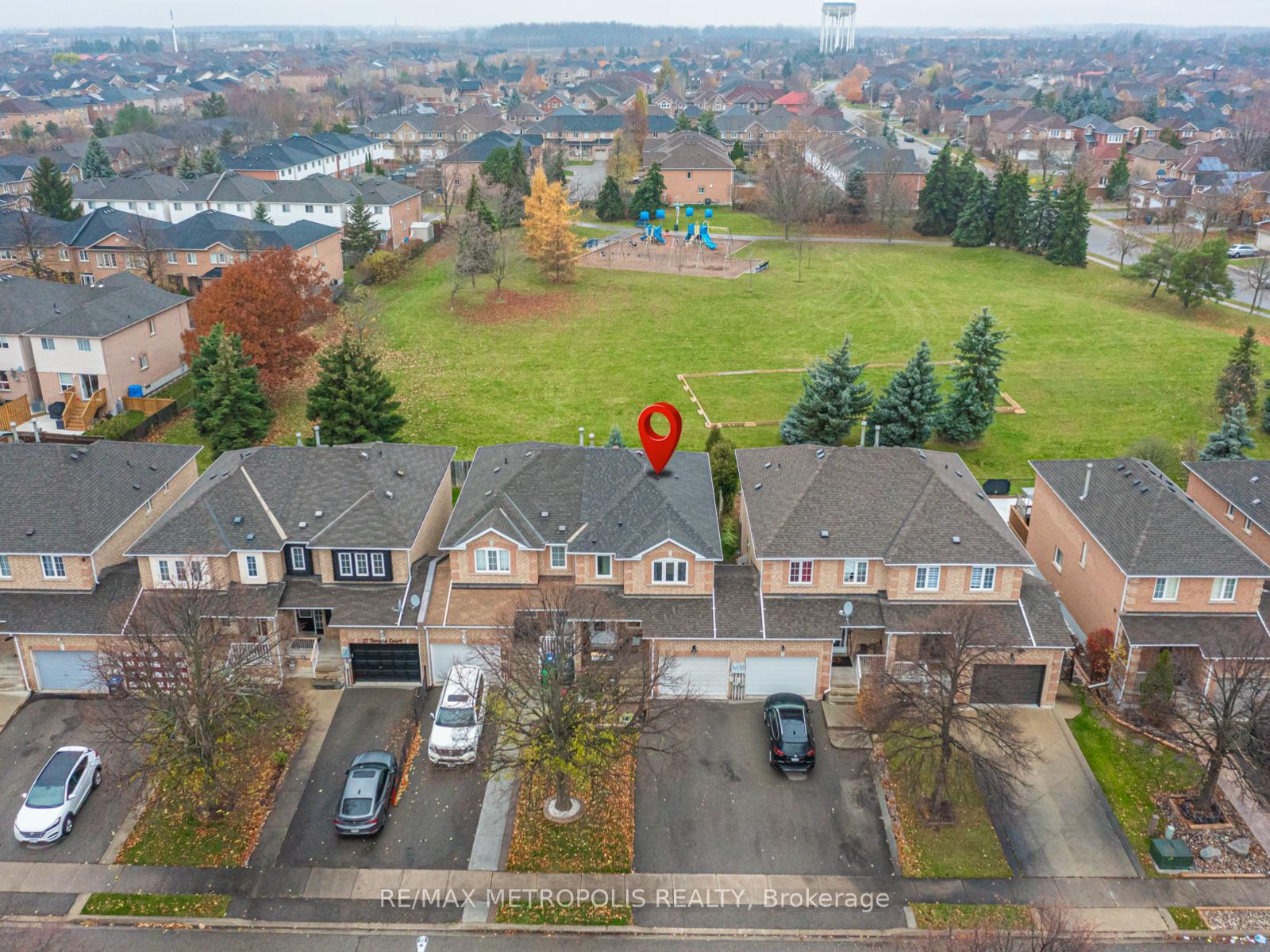 Photo 1 of 23 Torada Court, Brampton, Snelgrove — HOMEH