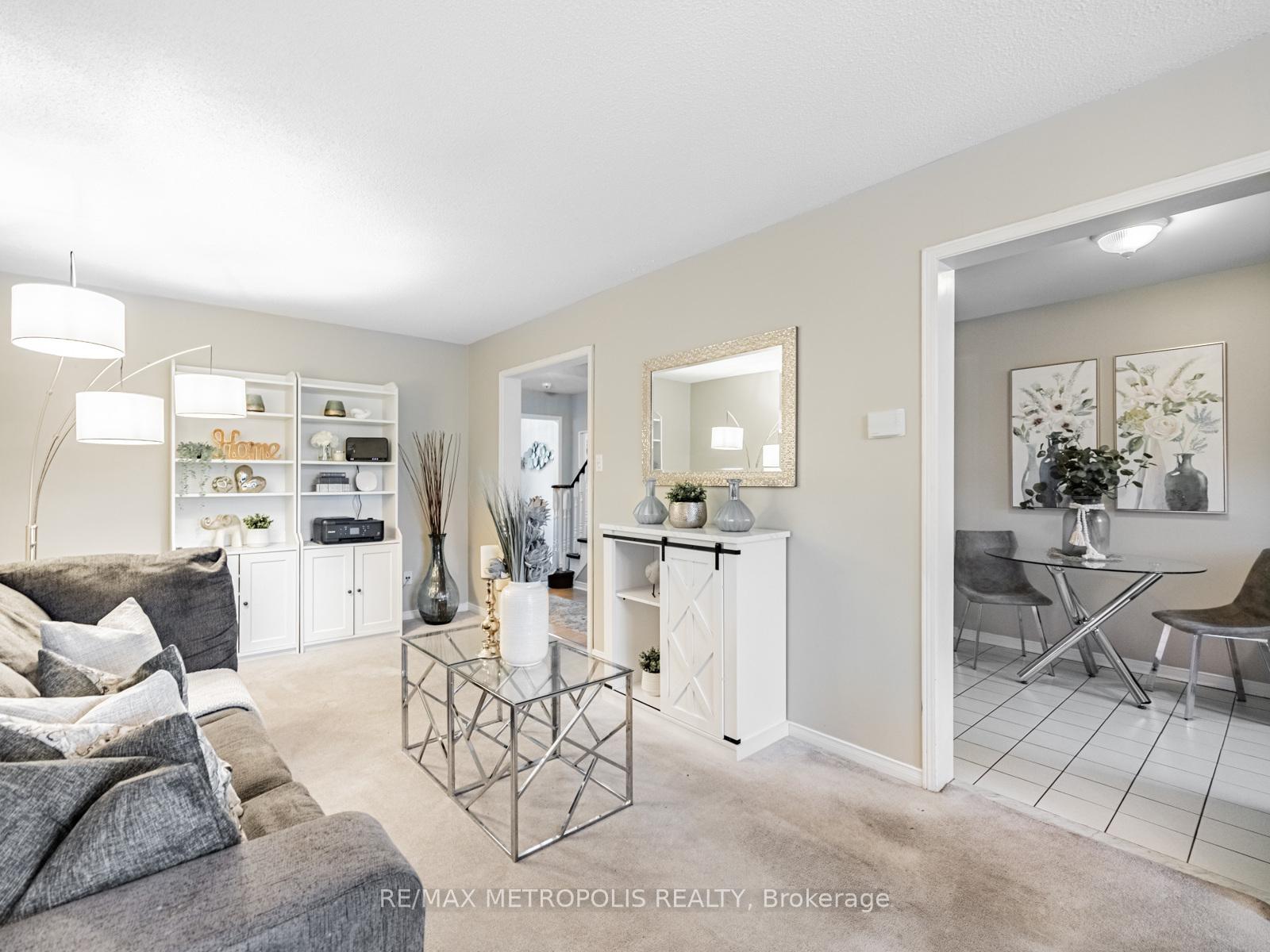 Photo 7 of 23 Torada Court, Brampton, Snelgrove — HOMEH