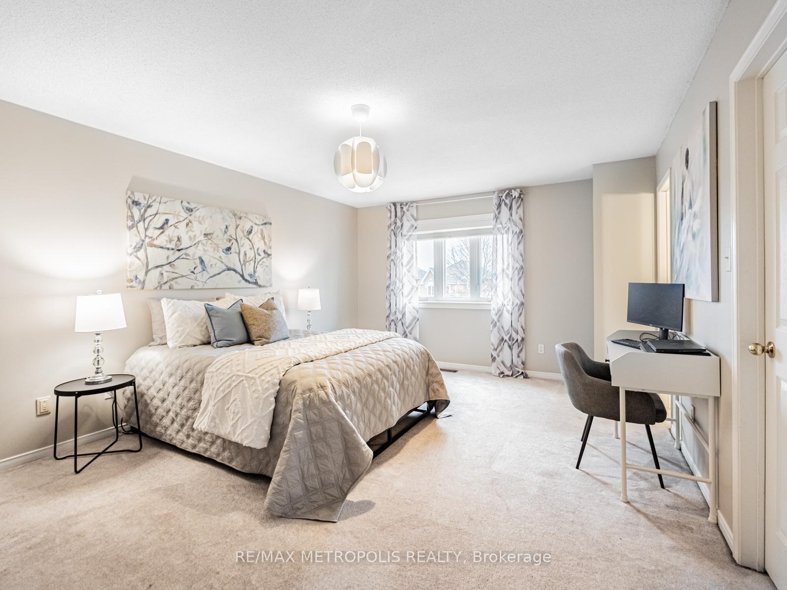 Photo 17 of 23 Torada Court, Brampton, Snelgrove — HOMEH