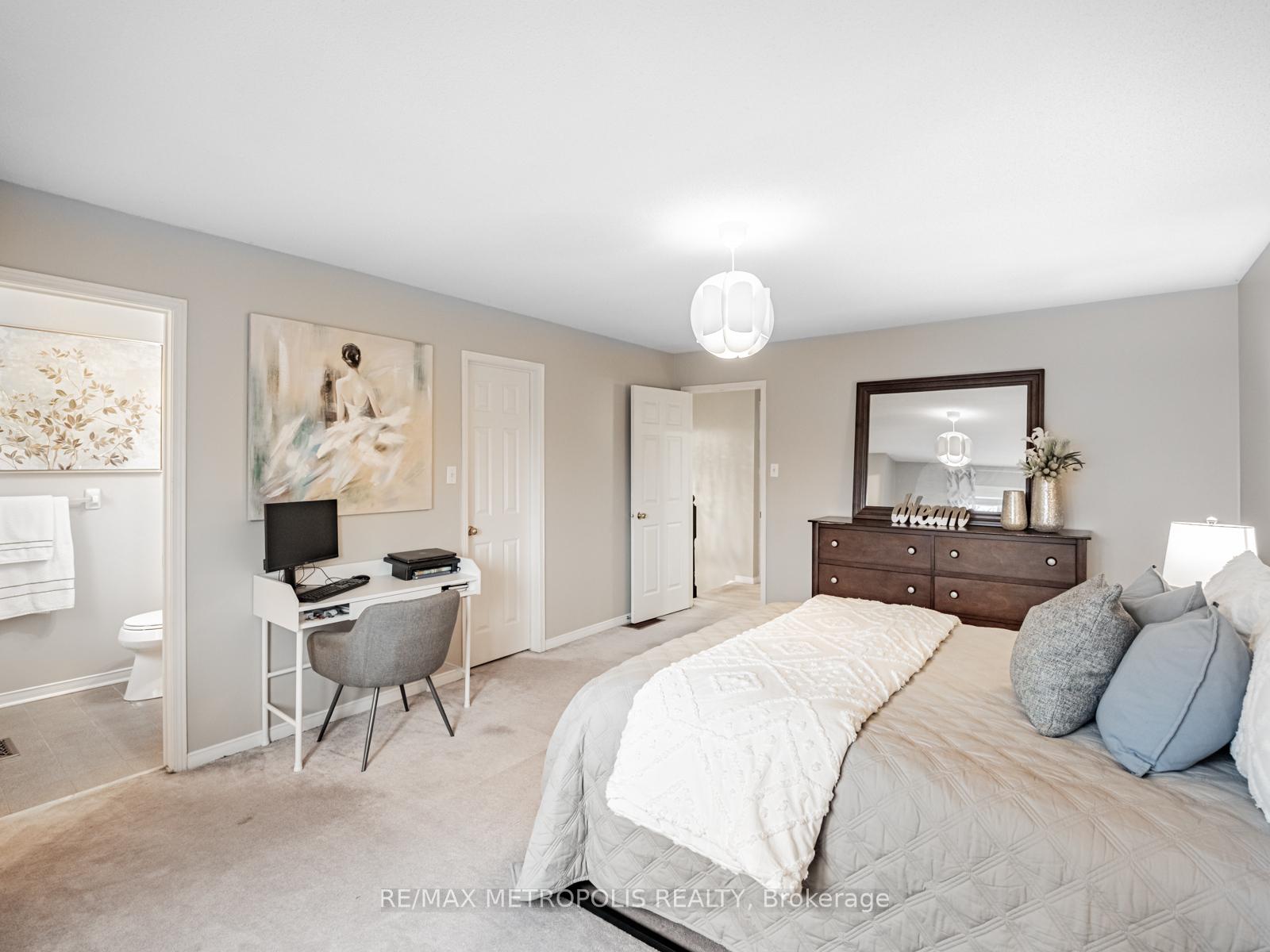 Photo 18 of 23 Torada Court, Brampton, Snelgrove — HOMEH